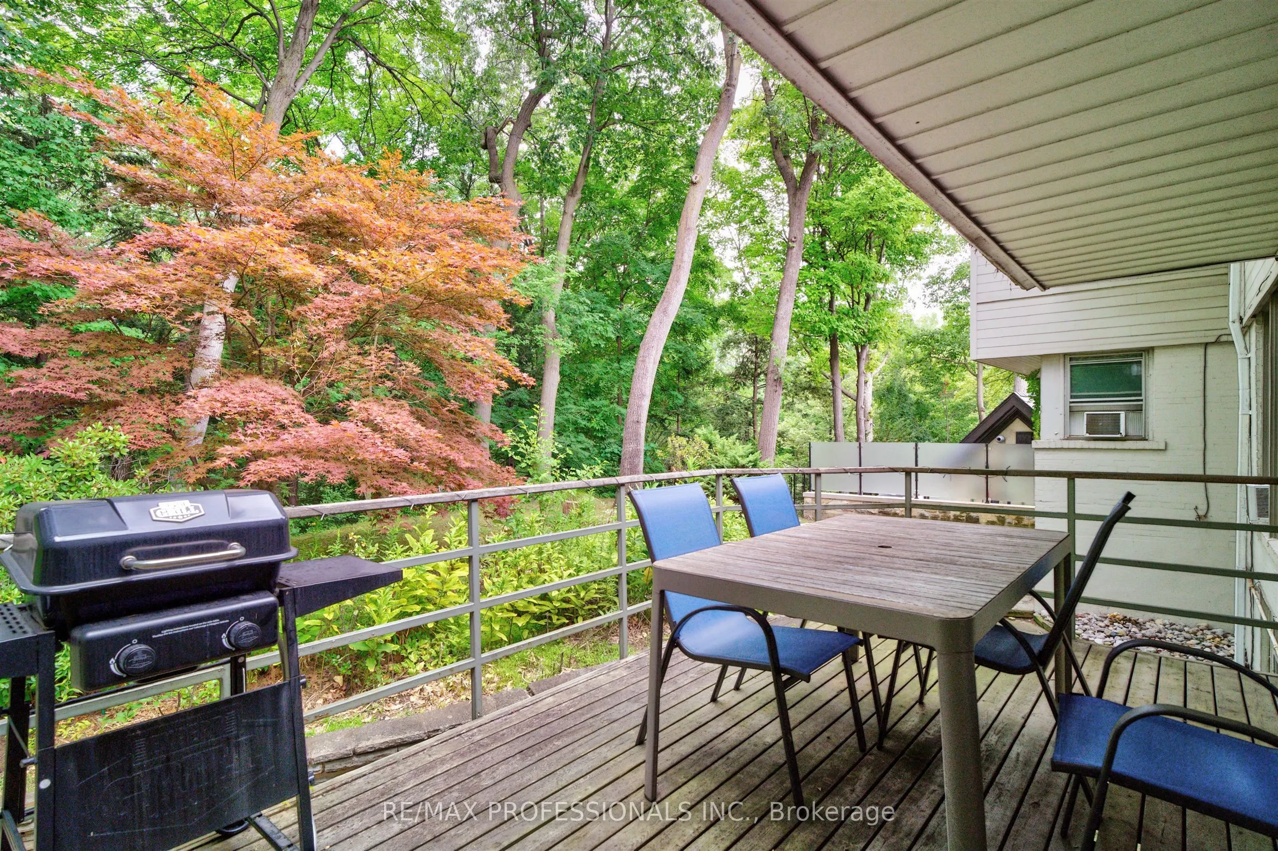 89 Valecrest Drive