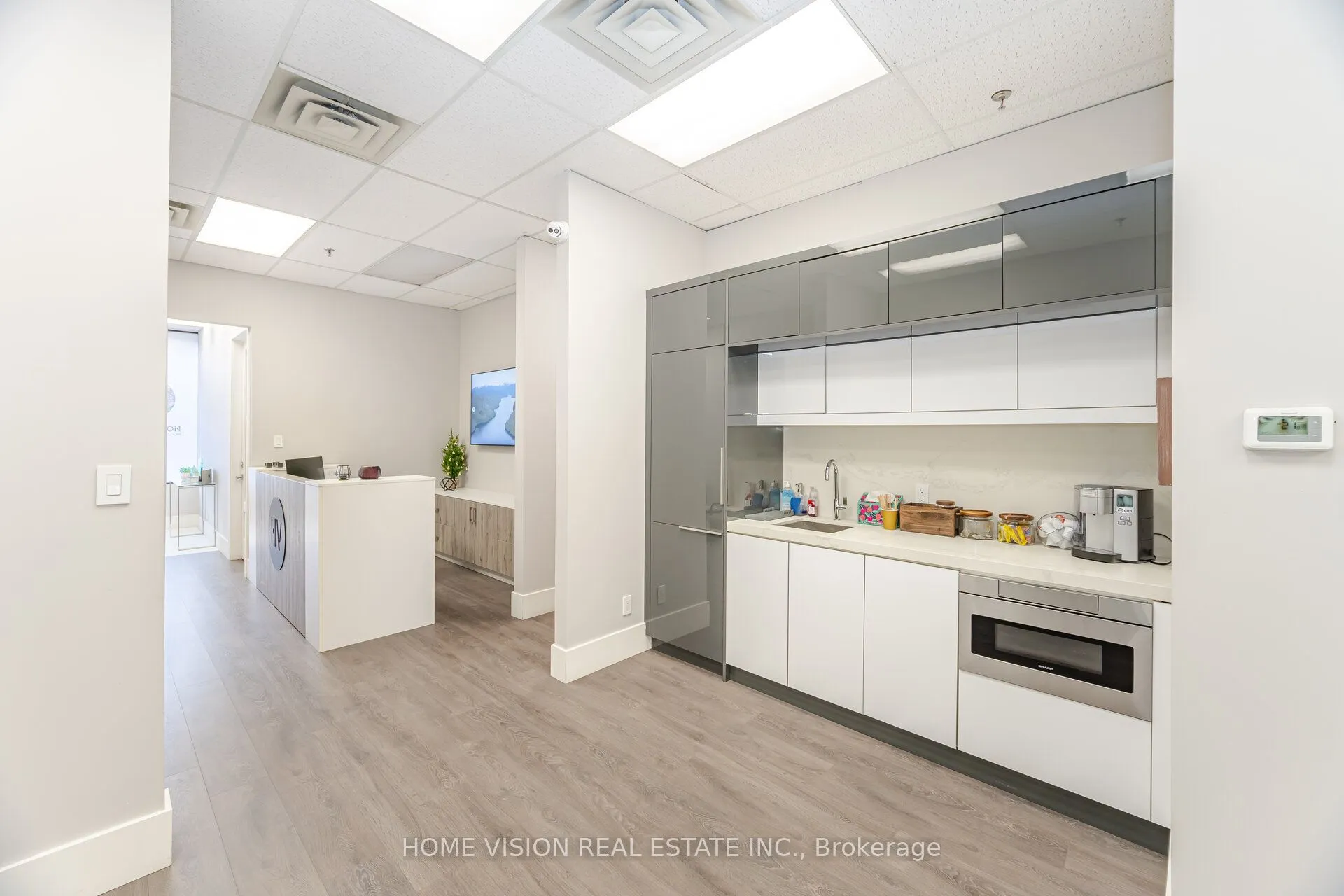 315 Traders Boulevard E #11