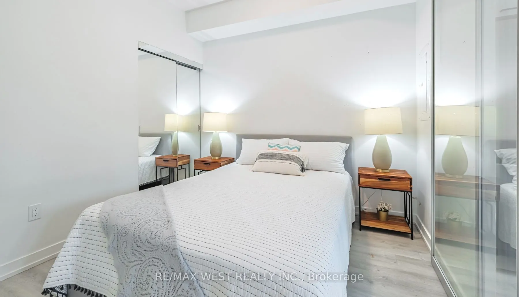 2300 St Clair Avenue W #211