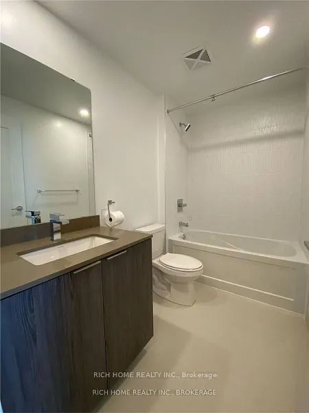 70 Annie craig Drive #1506
