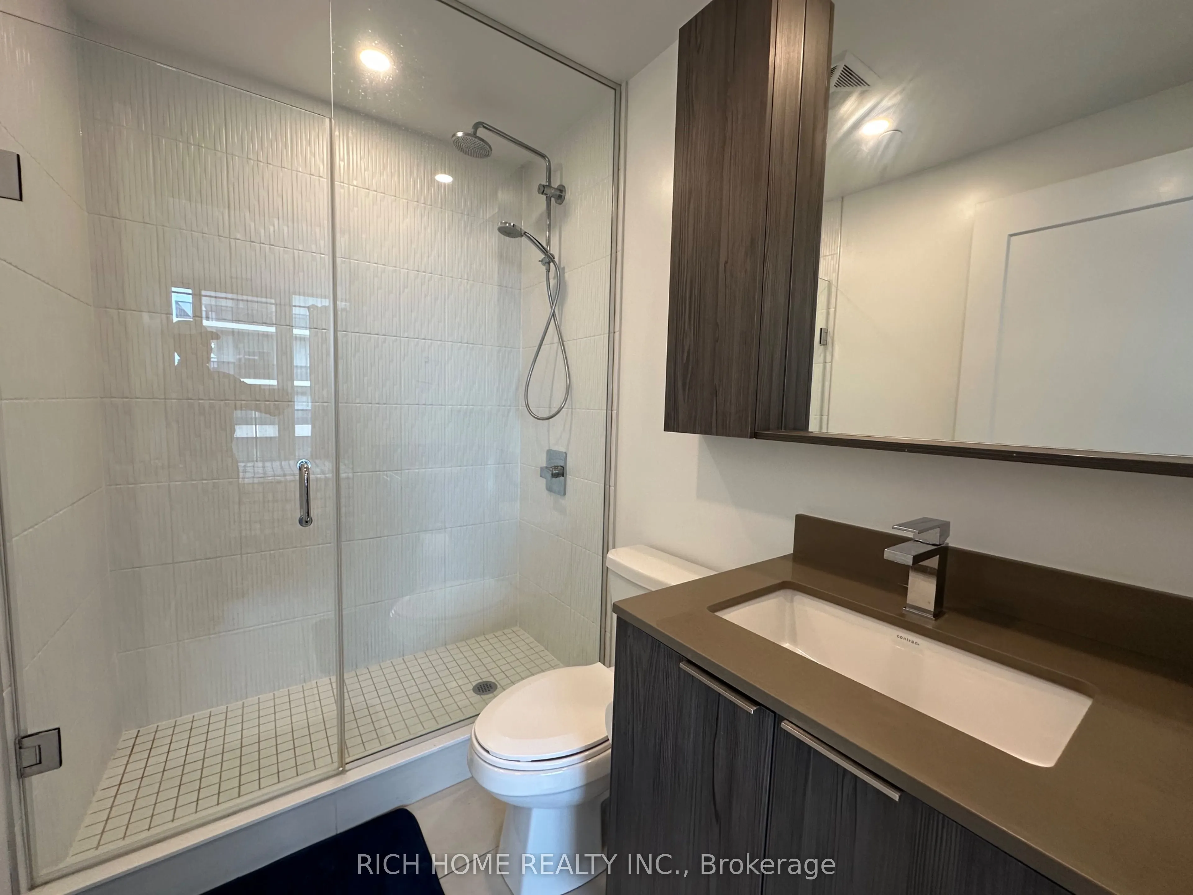 70 Annie craig Drive #1506