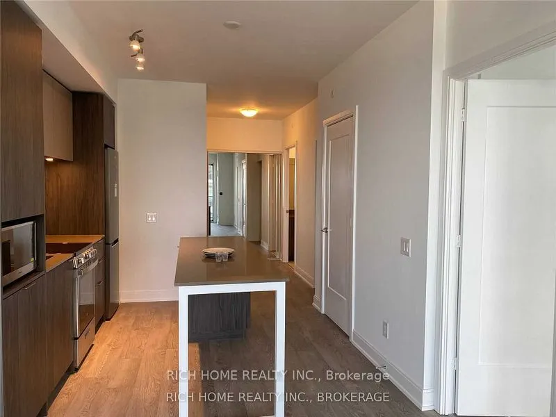 70 Annie craig Drive #1506