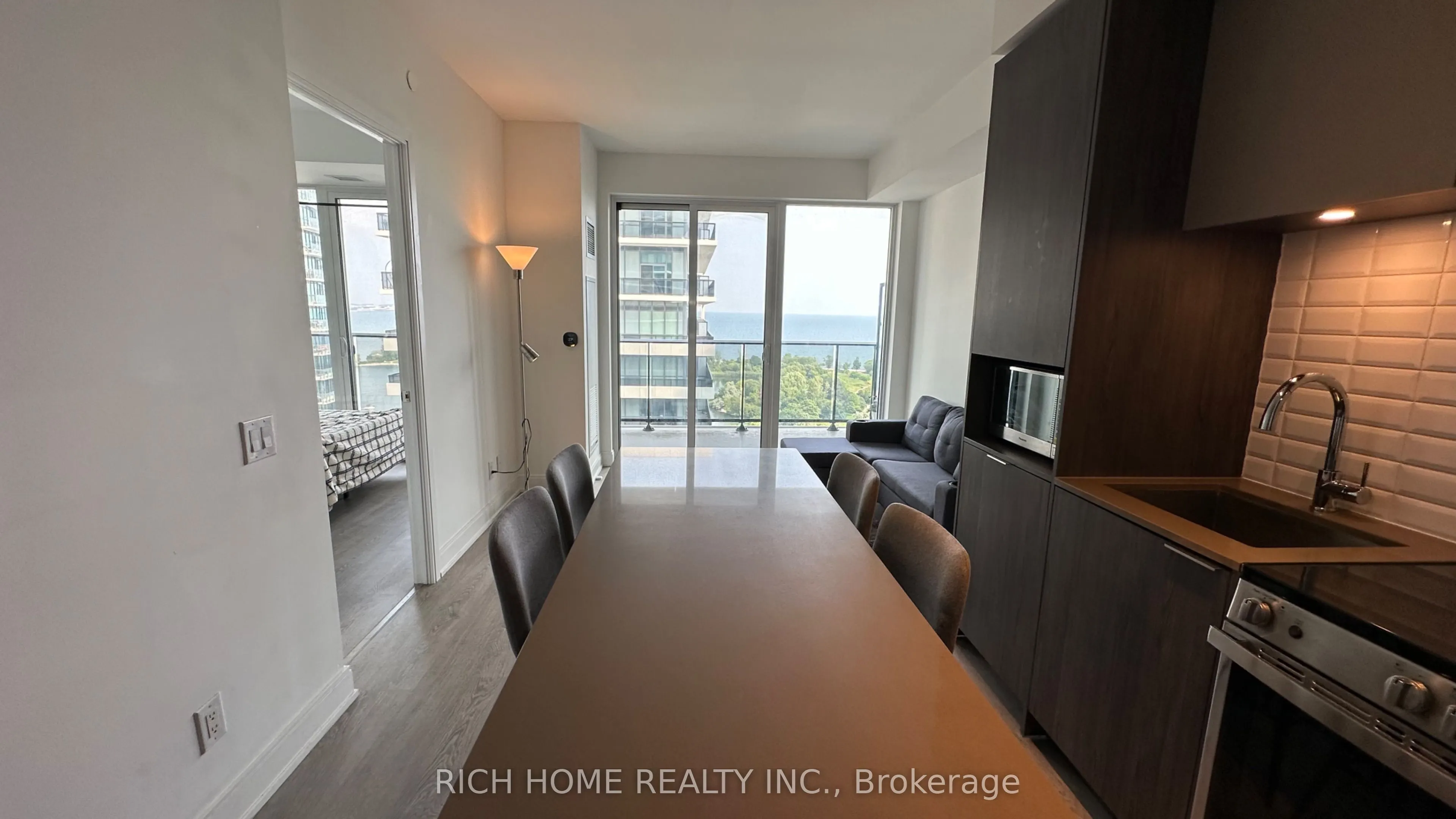 70 Annie craig Drive #1506