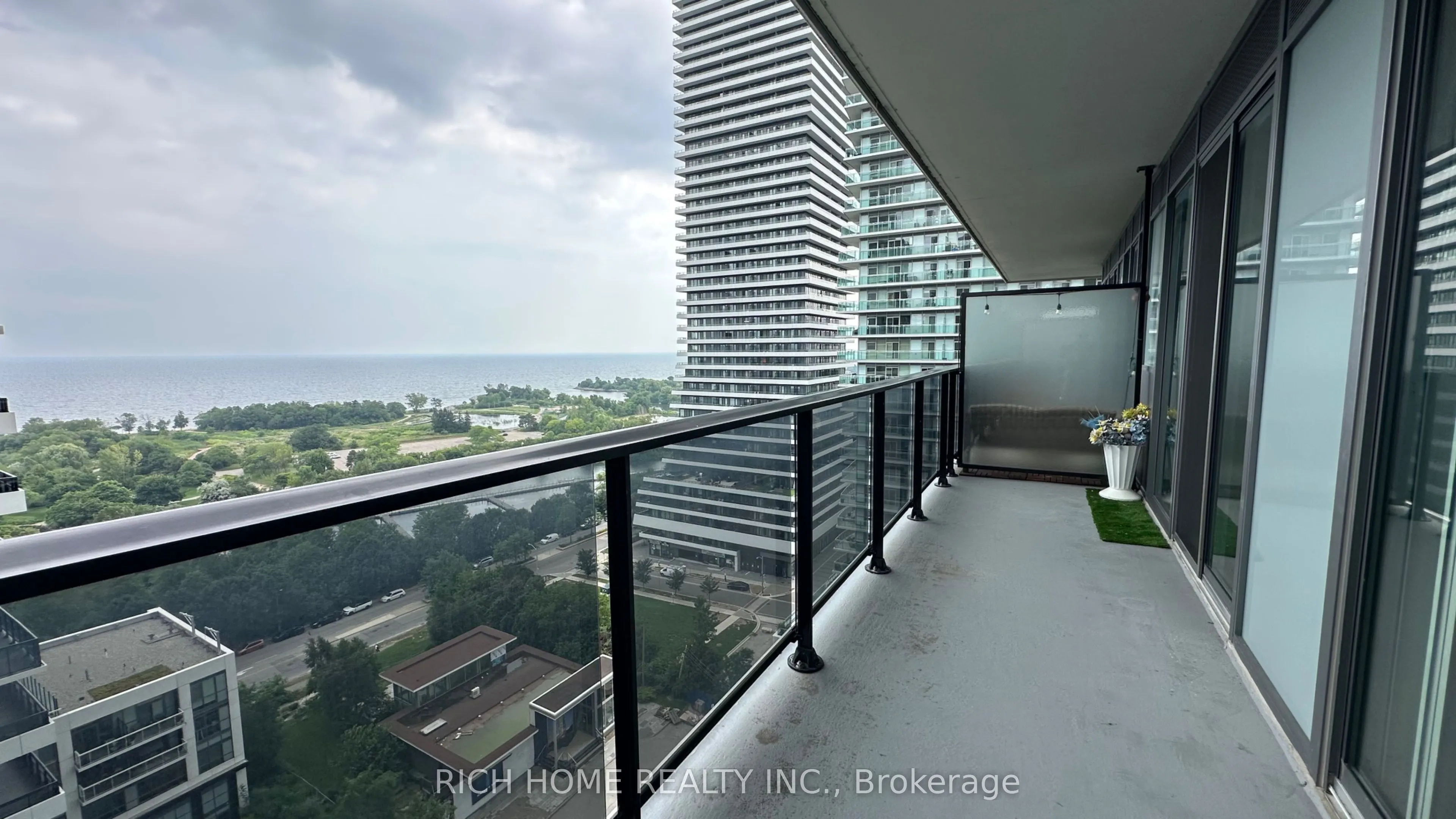 70 Annie craig Drive #1506