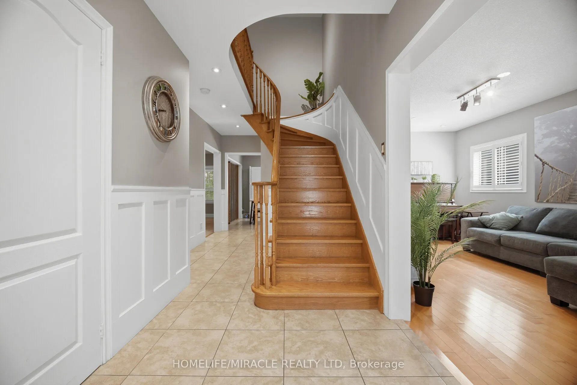 6089 Carradine Court