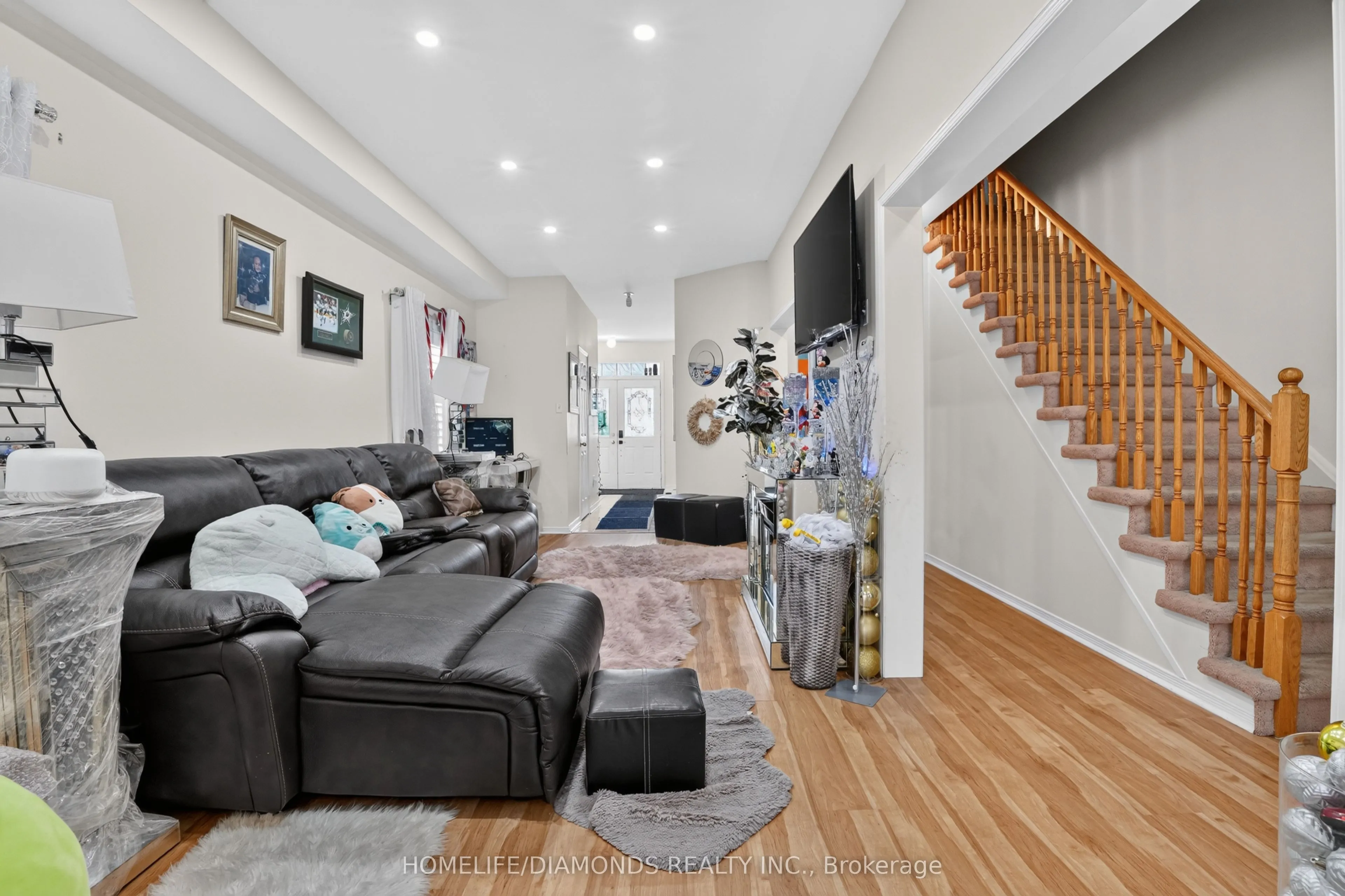 58 Fandango Drive