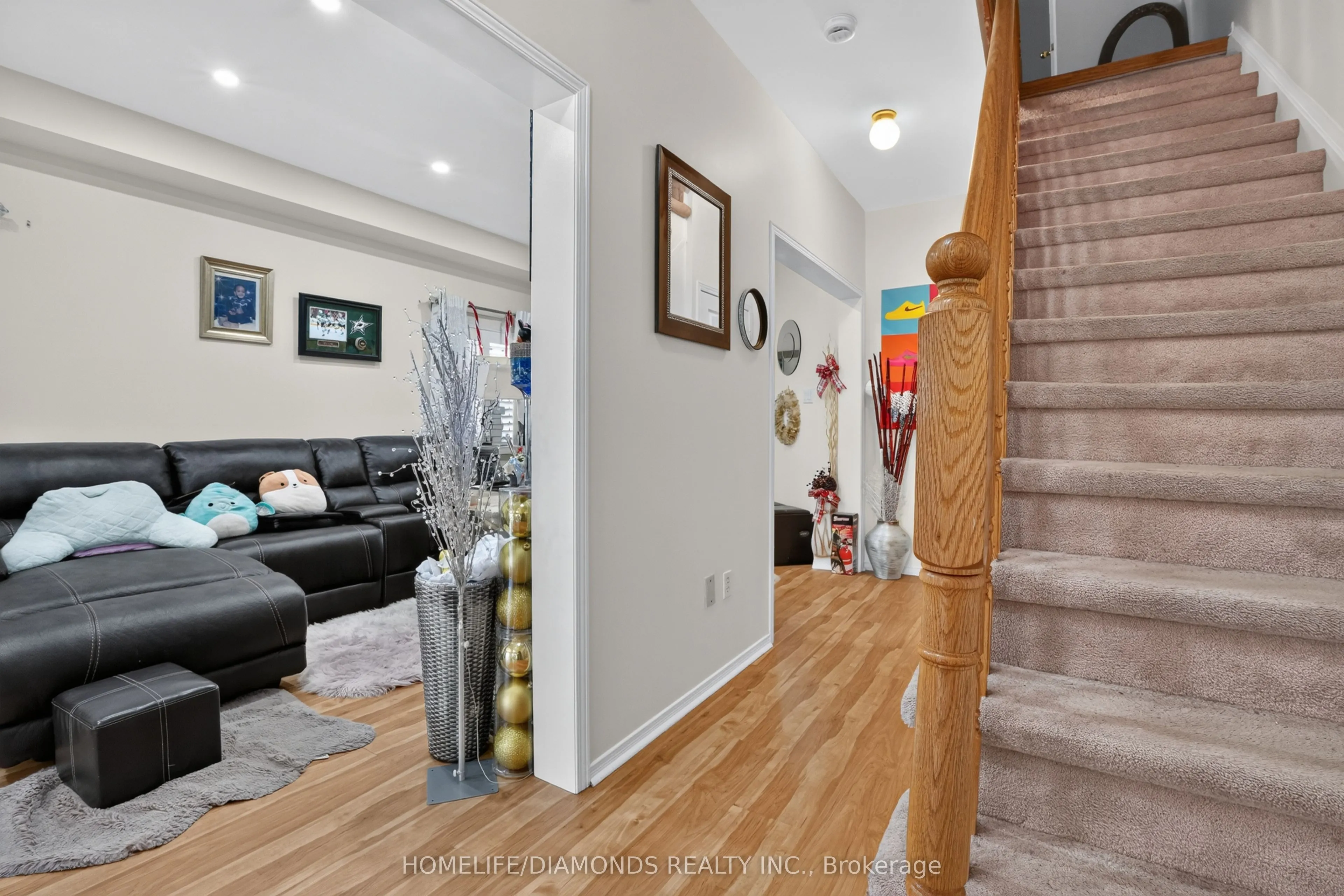 58 Fandango Drive