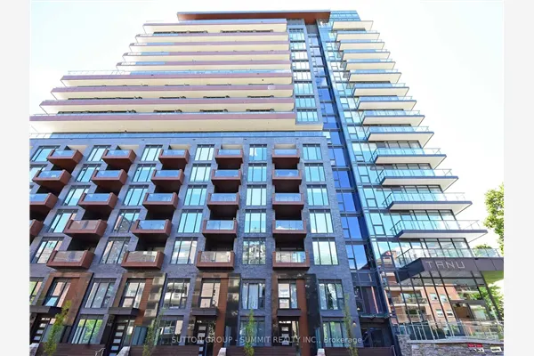 21 PARK Street E