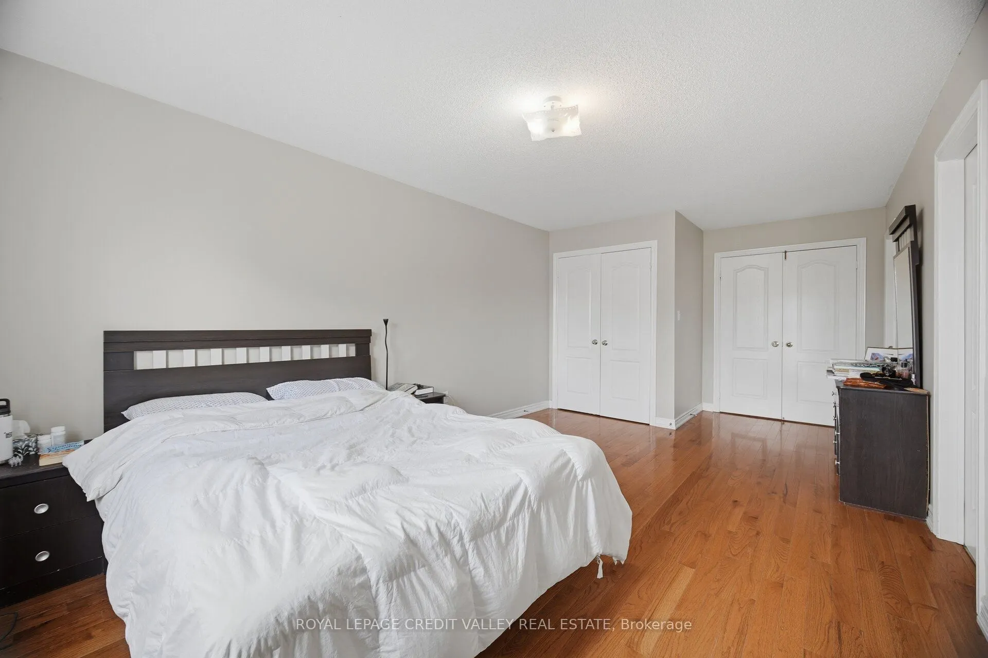 7443 Russian Olive Close