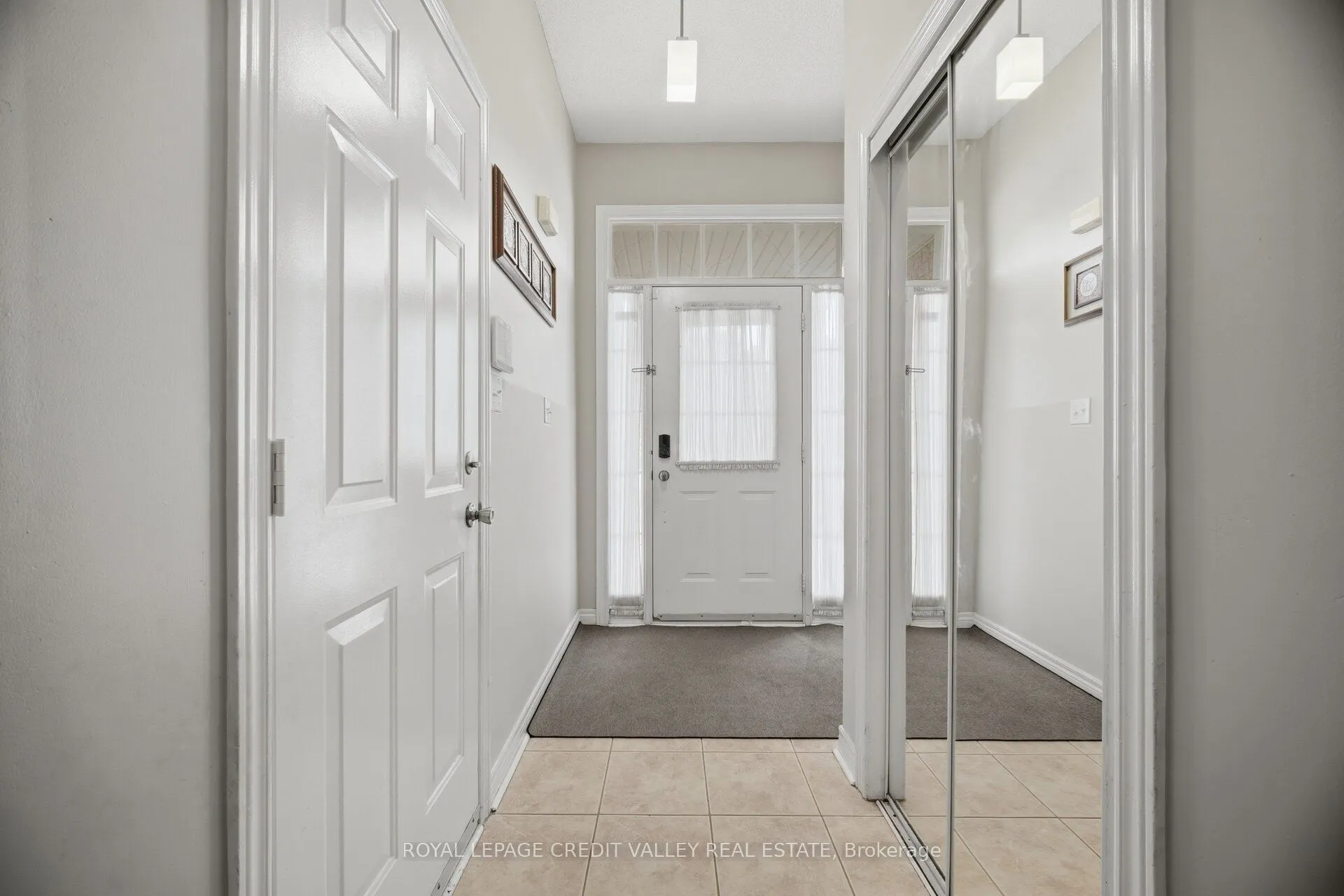 7443 Russian Olive Close
