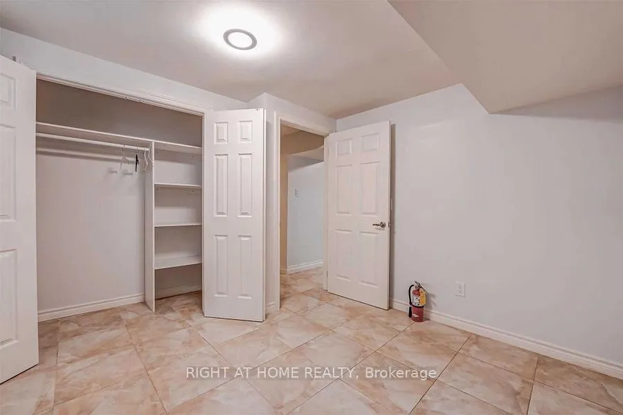 4326 Bridlepath Trail