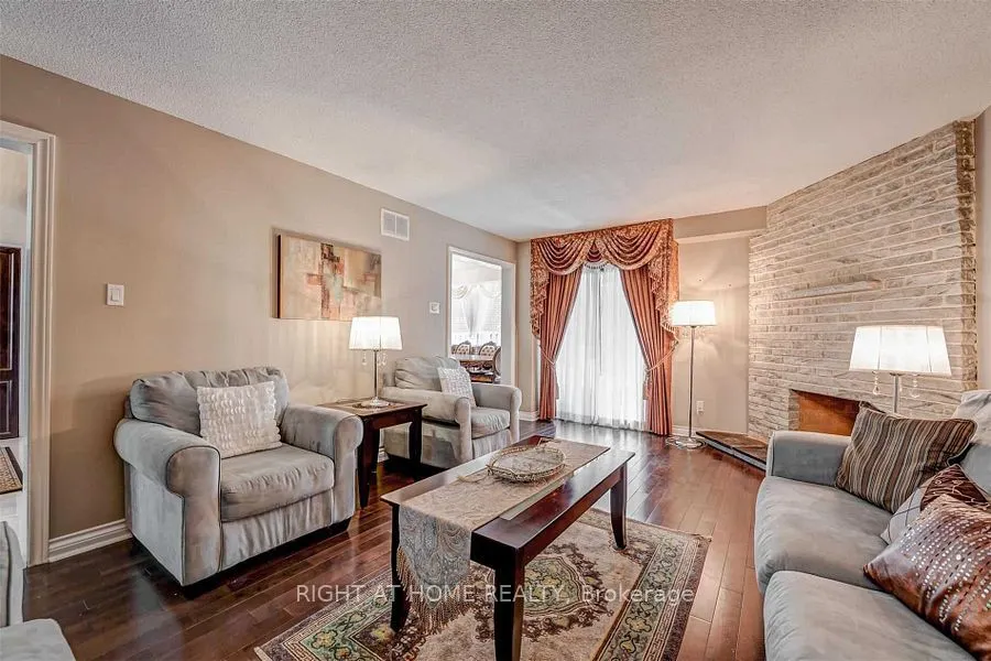 4326 Bridlepath Trail