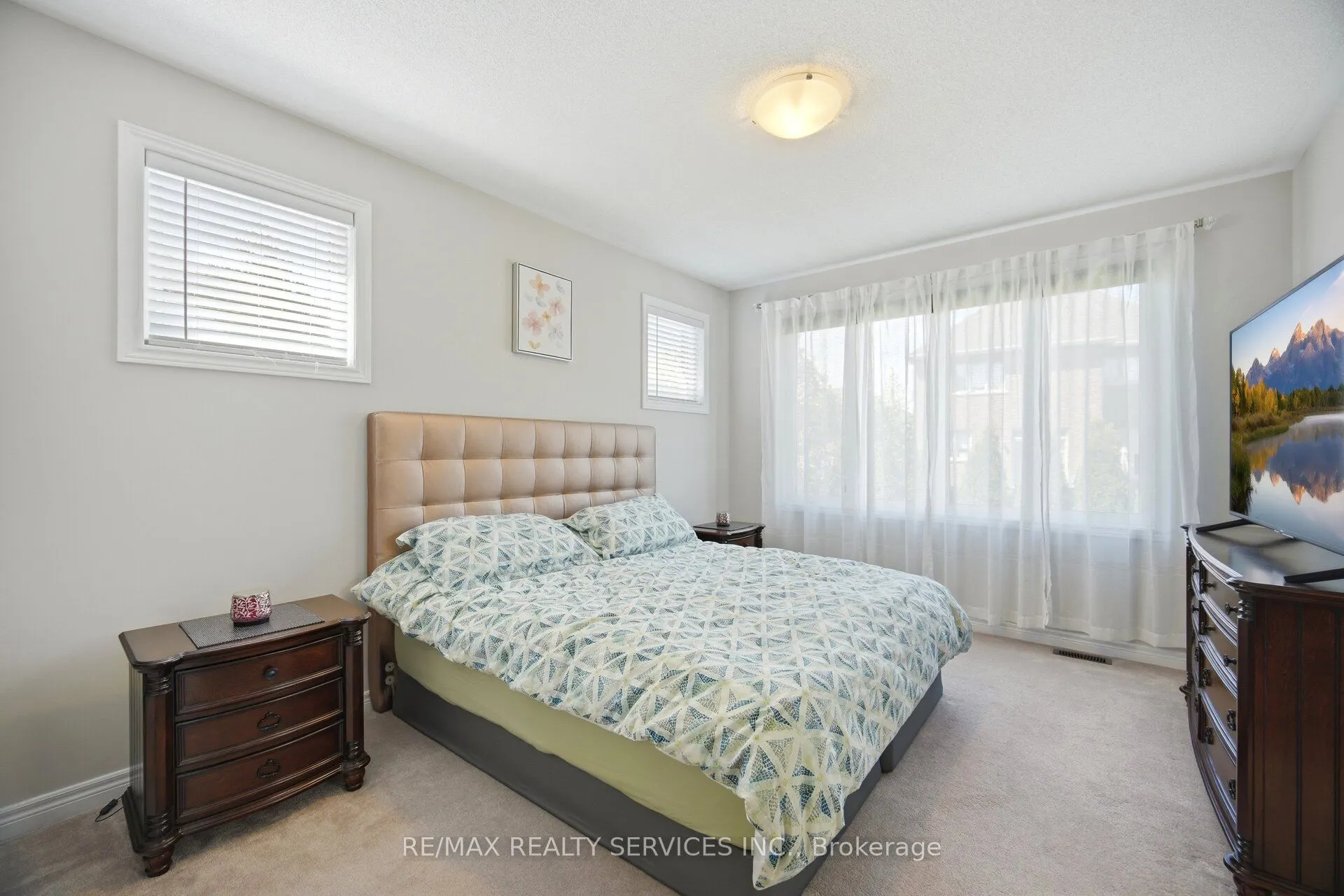 52 Atchison Drive