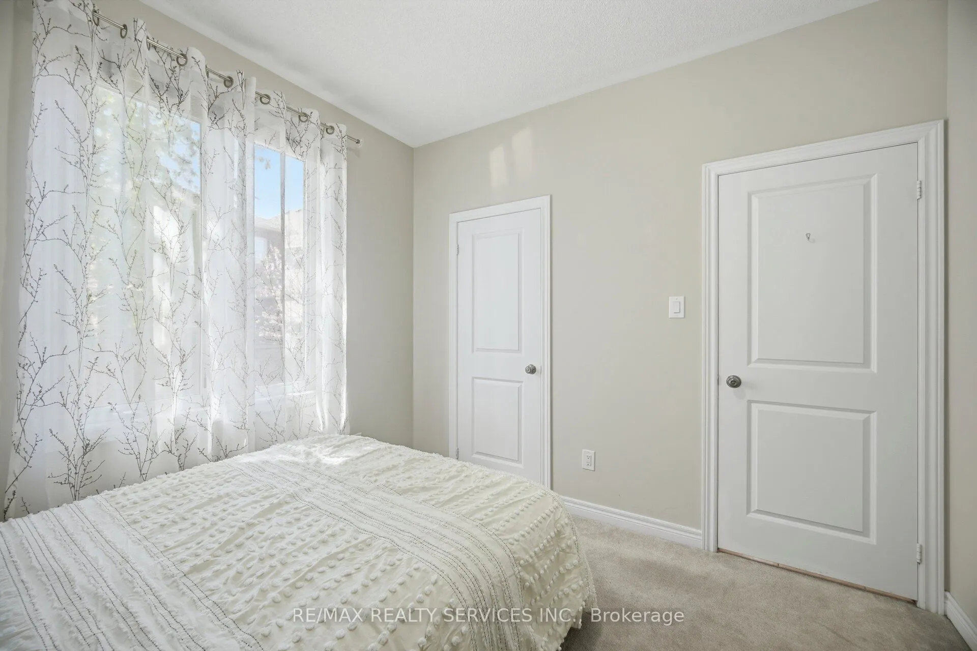 52 Atchison Drive