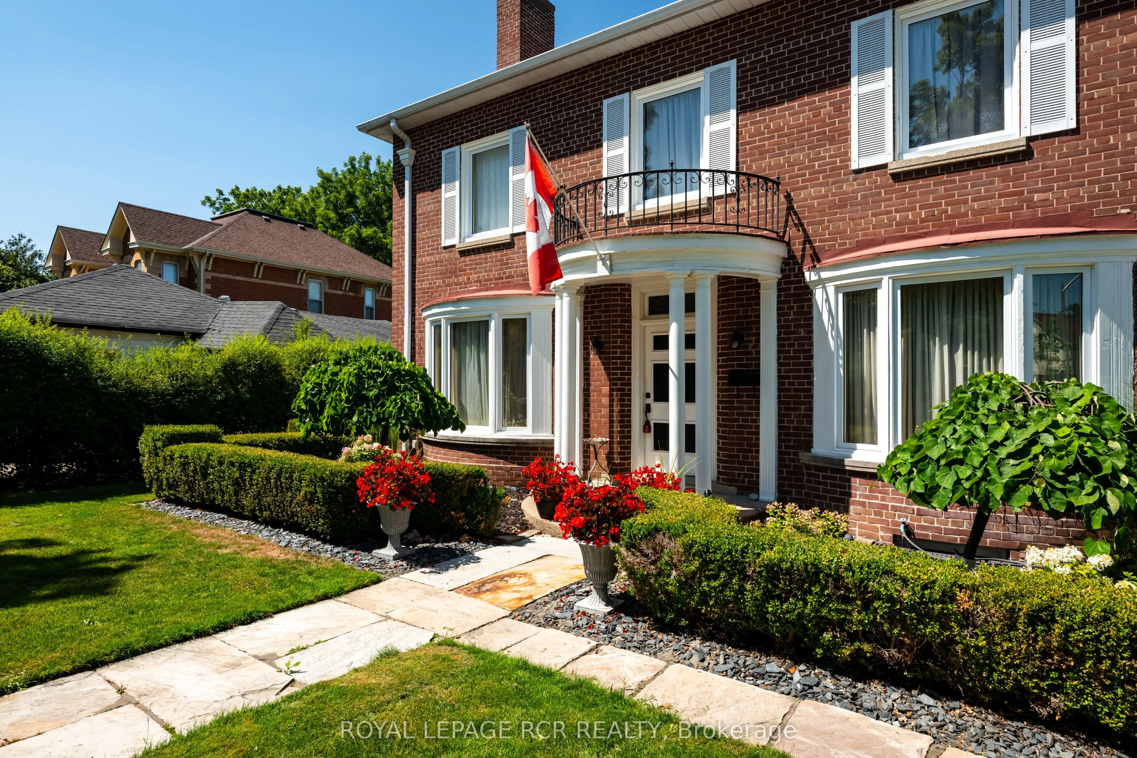 17 First Avenue