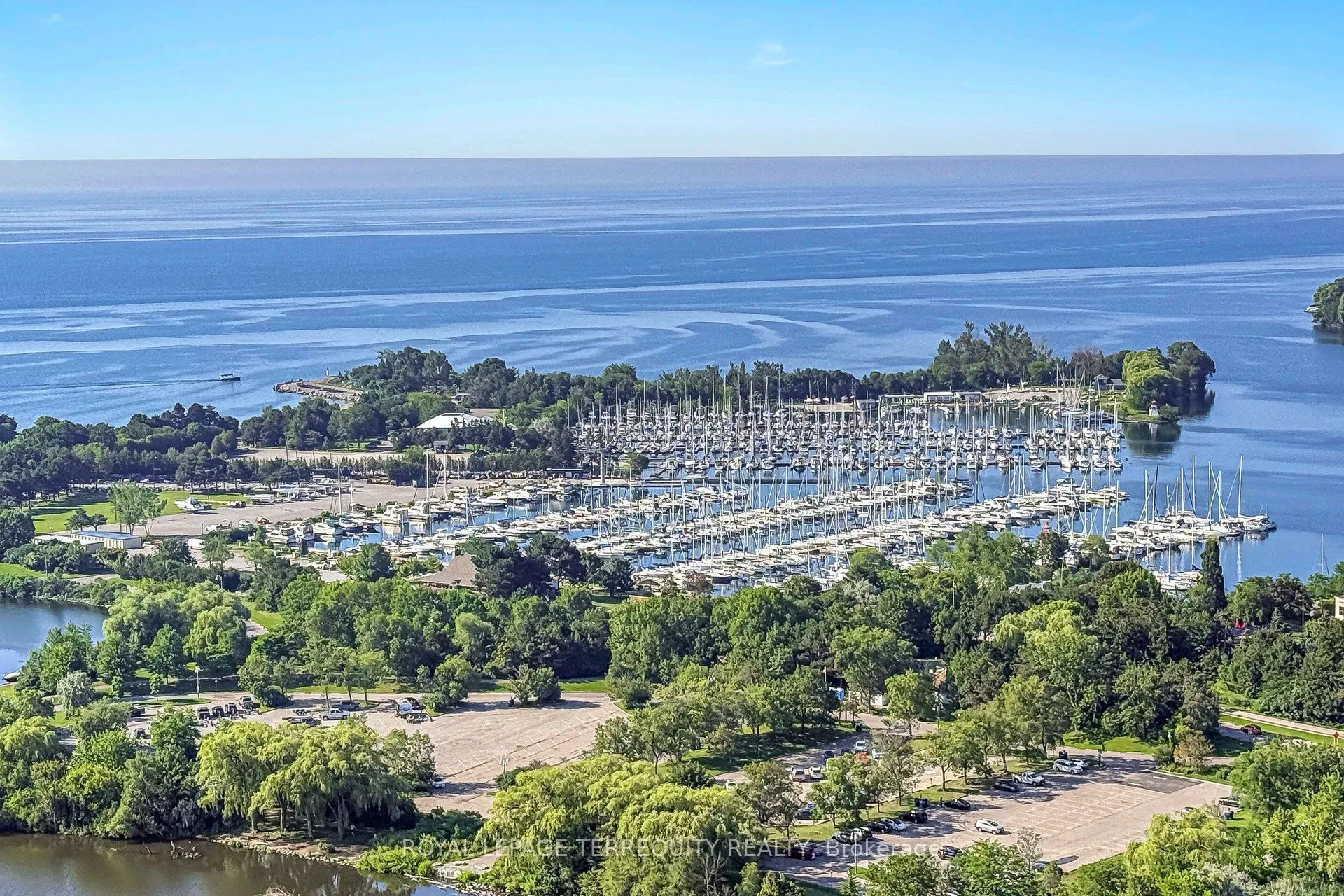 33 Shore Breeze Drive #3111