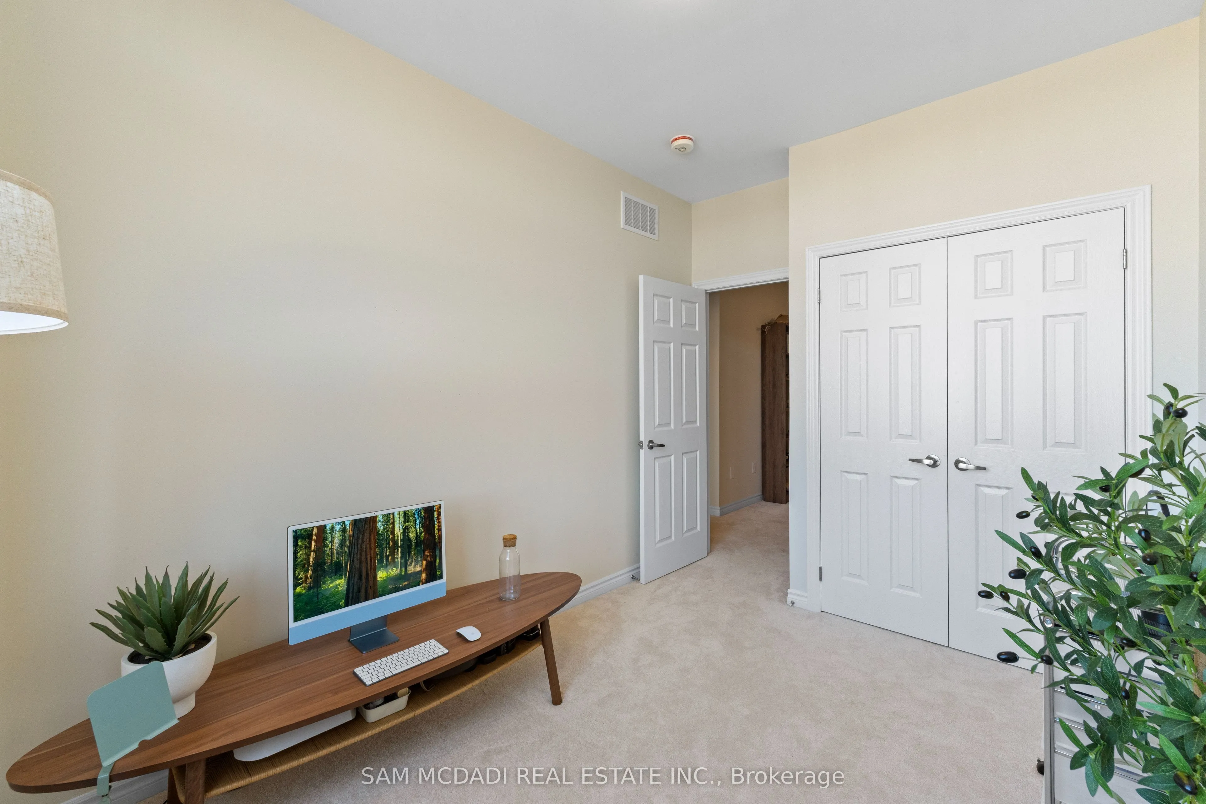 2076 Coppenwood Common