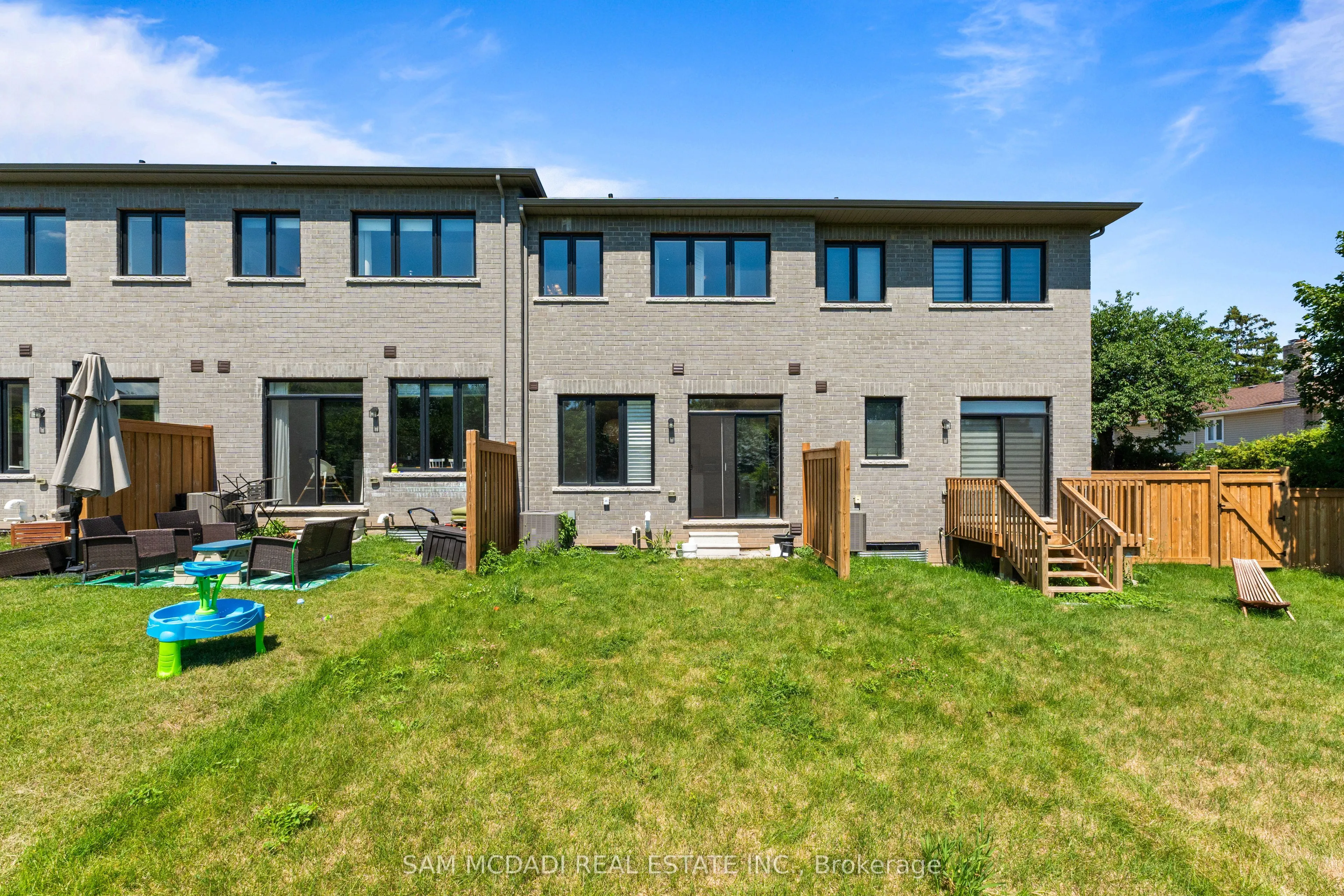 2076 Coppenwood Common
