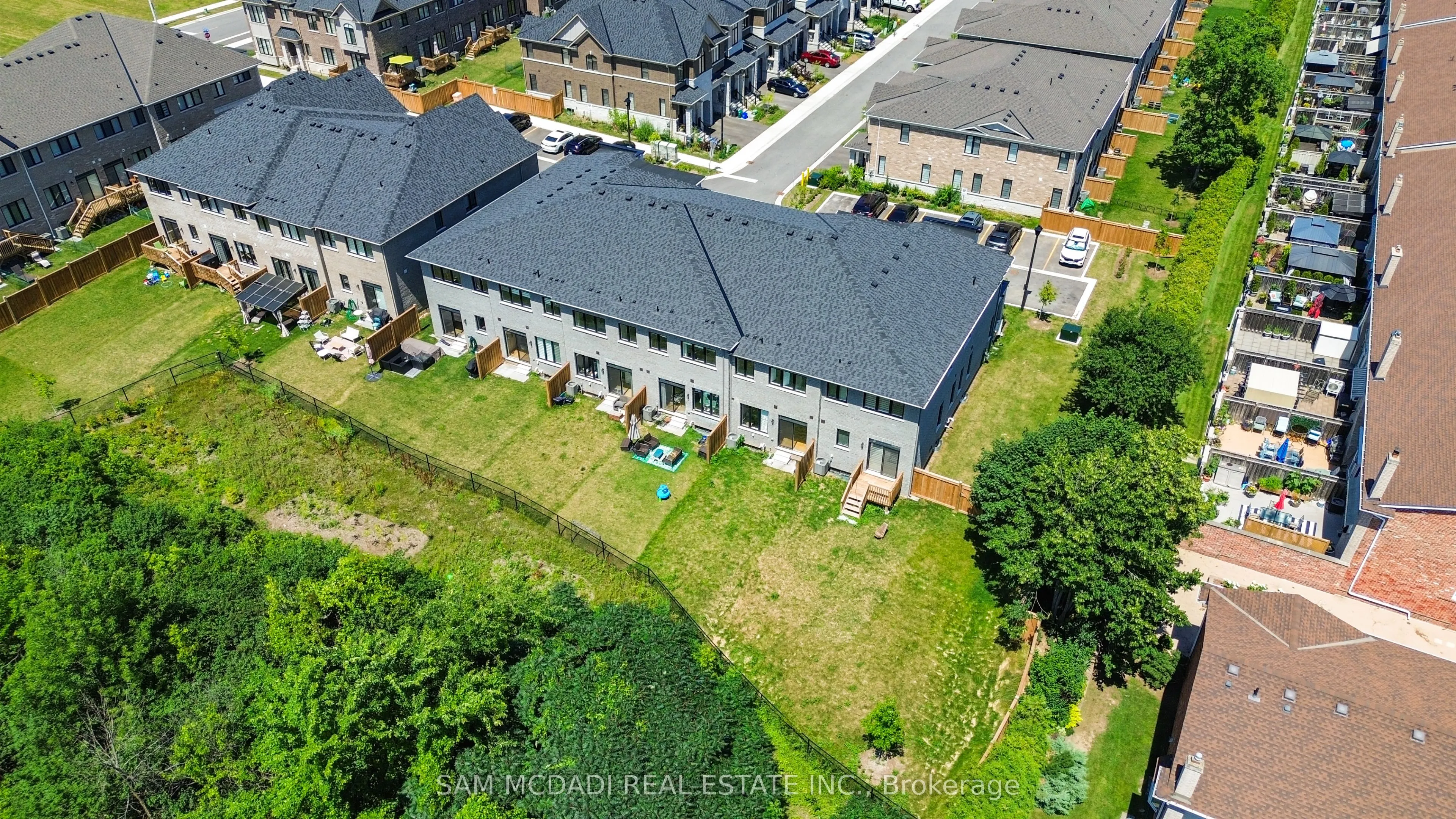 2076 Coppenwood Common