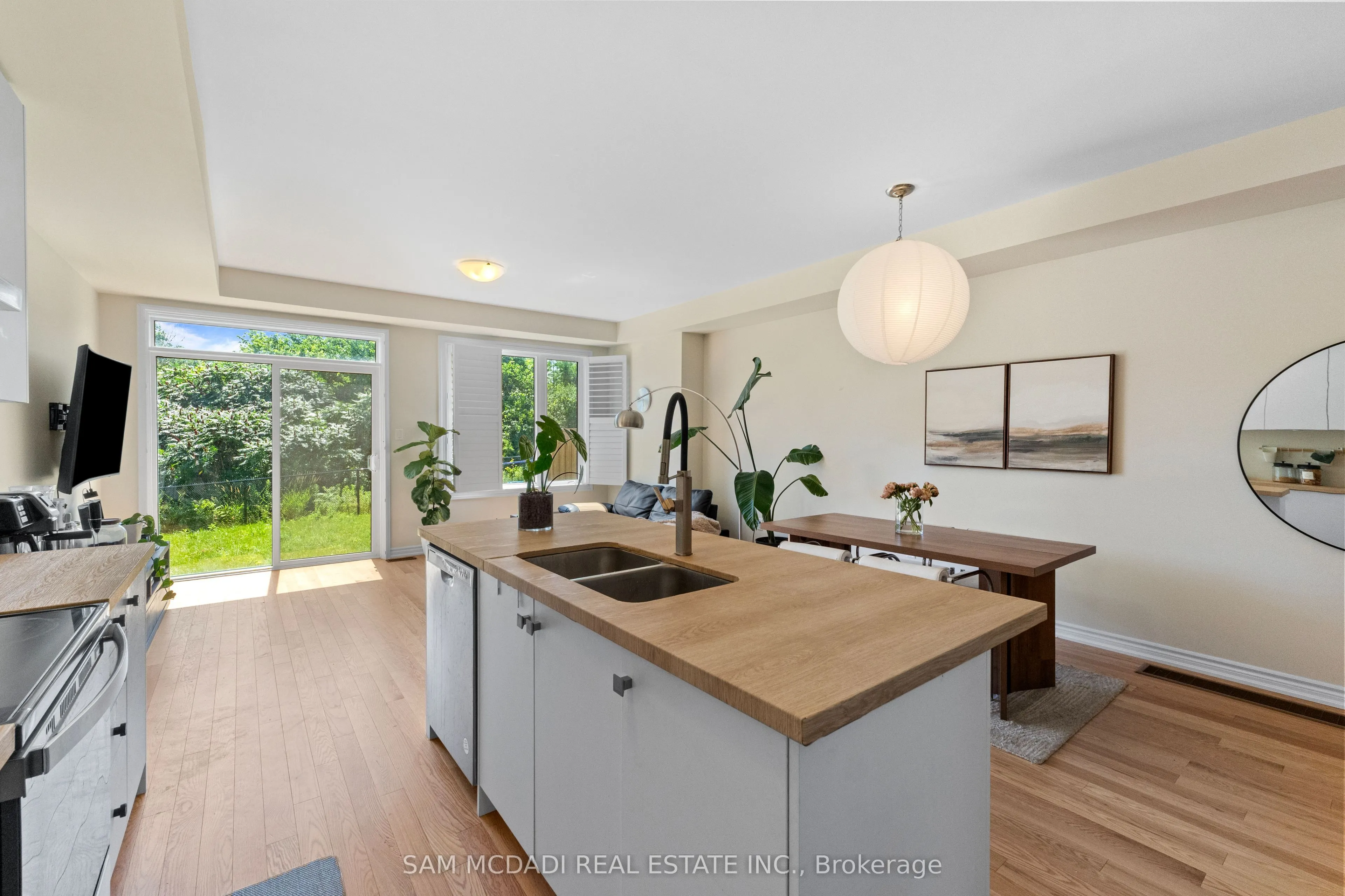2076 Coppenwood Common