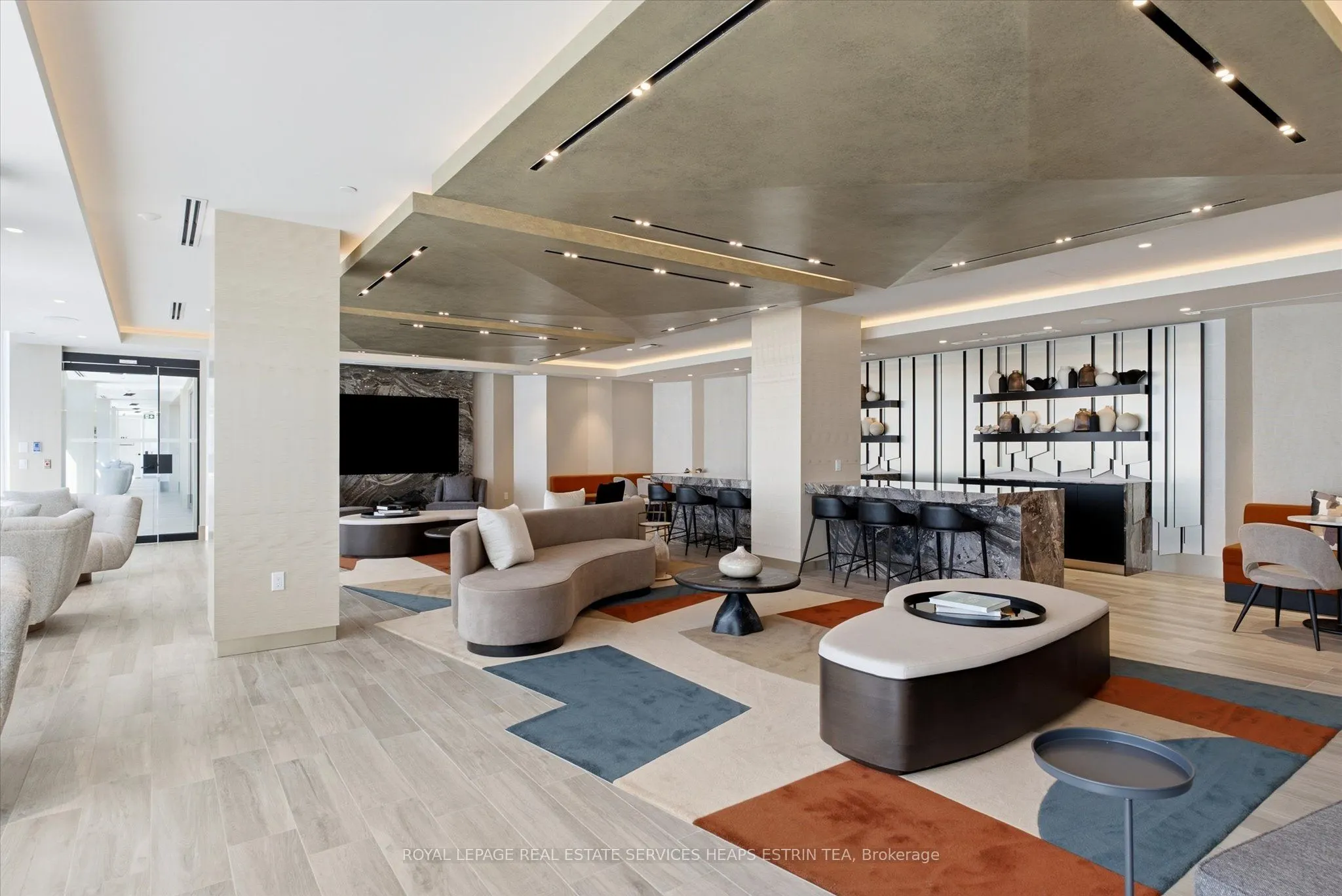 858 Dupont Street #328