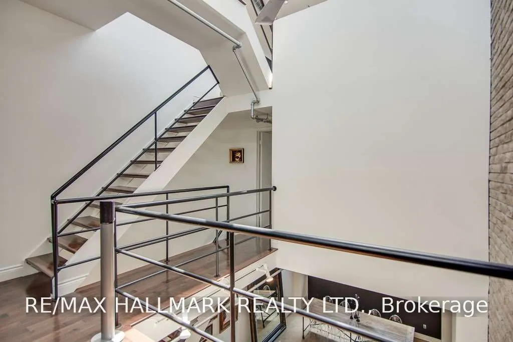 6 Bartlett Avenue #7