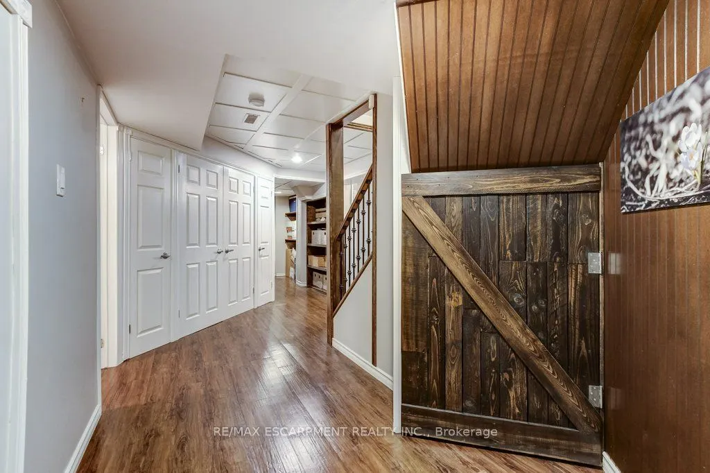 2527 Andover Road
