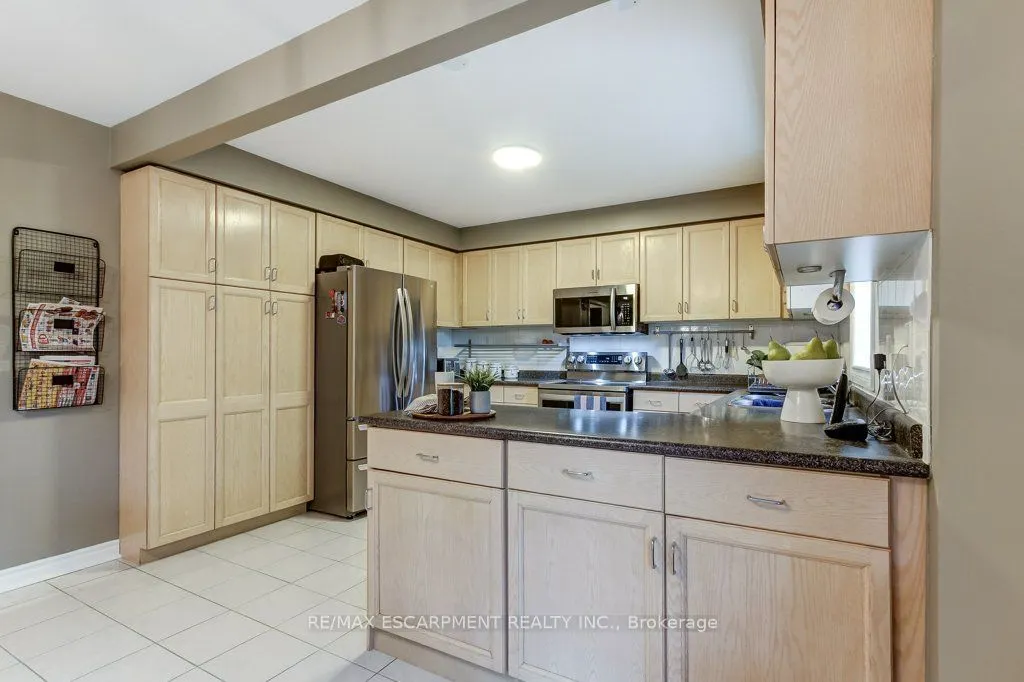 2527 Andover Road