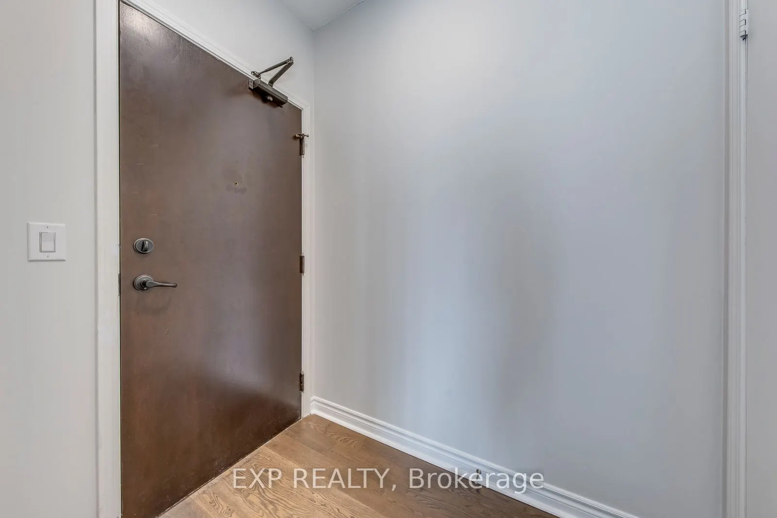 385 Prince Of Wales Drive #1011