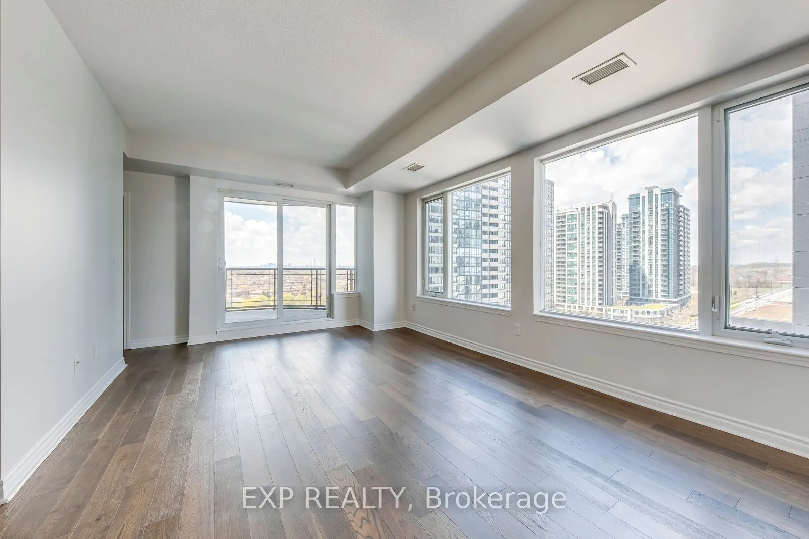 385 Prince Of Wales Drive #1011