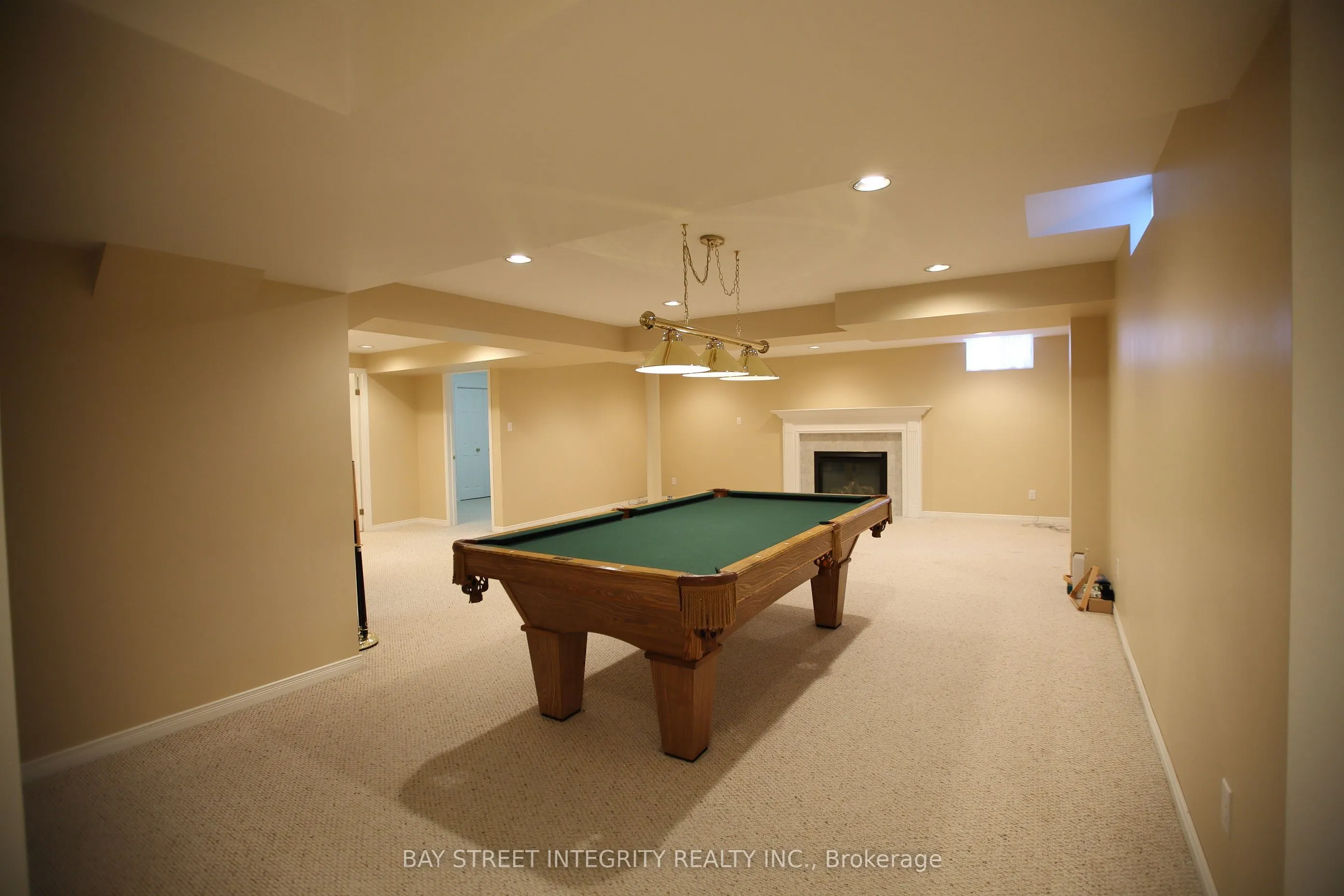 1906 Stoneybrook Court
