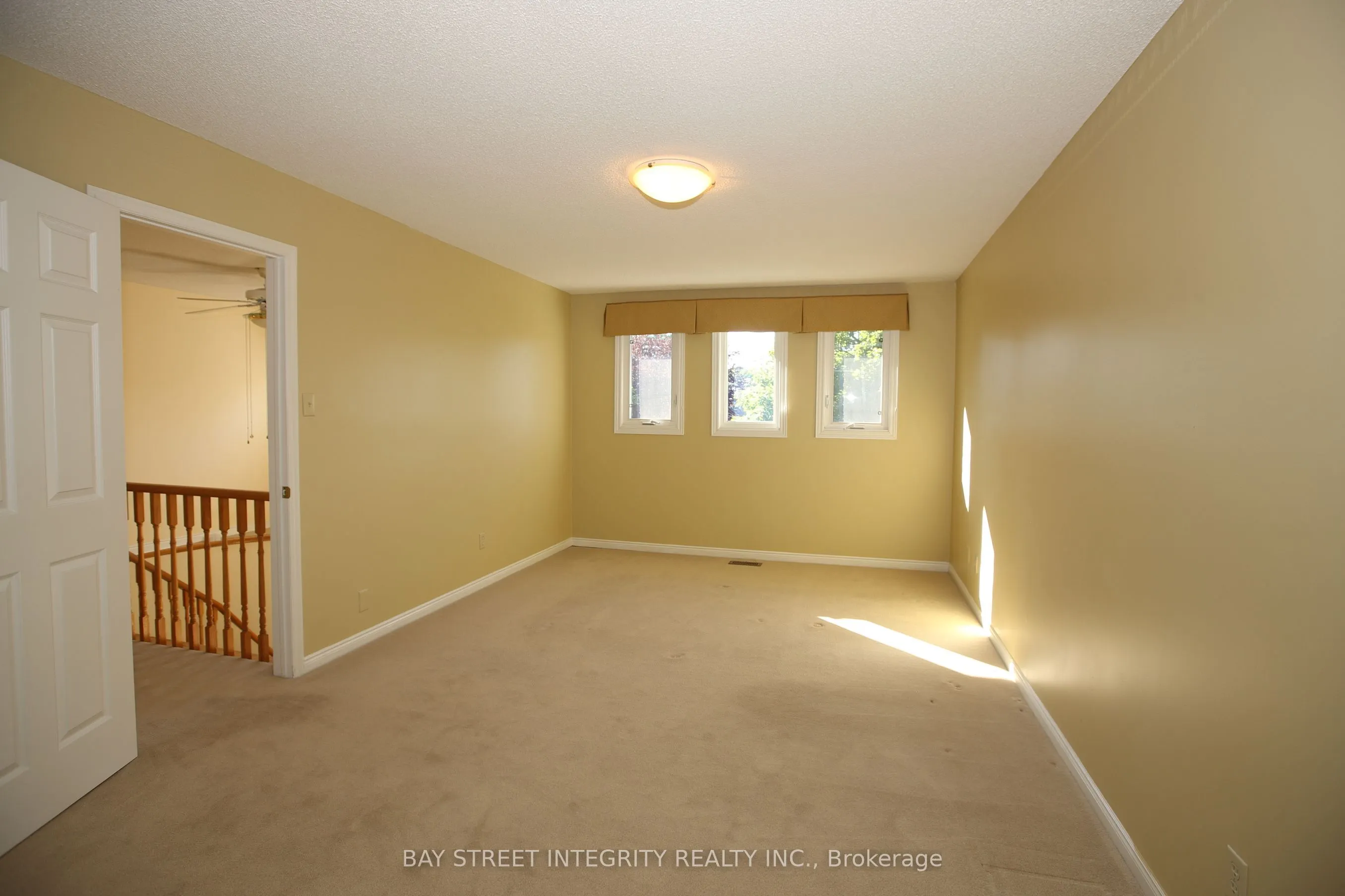1906 Stoneybrook Court