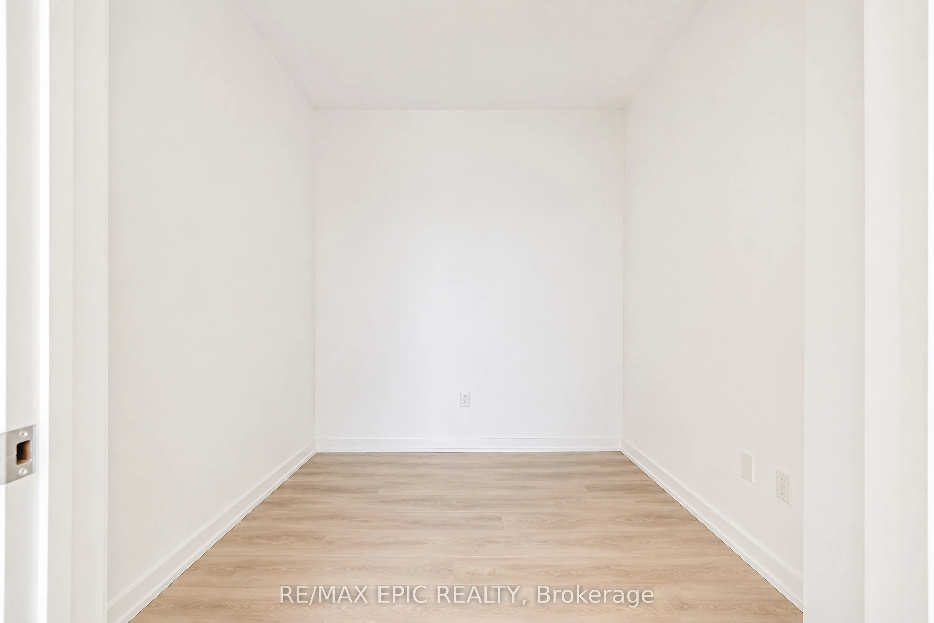 1100 Sheppard Street W #928