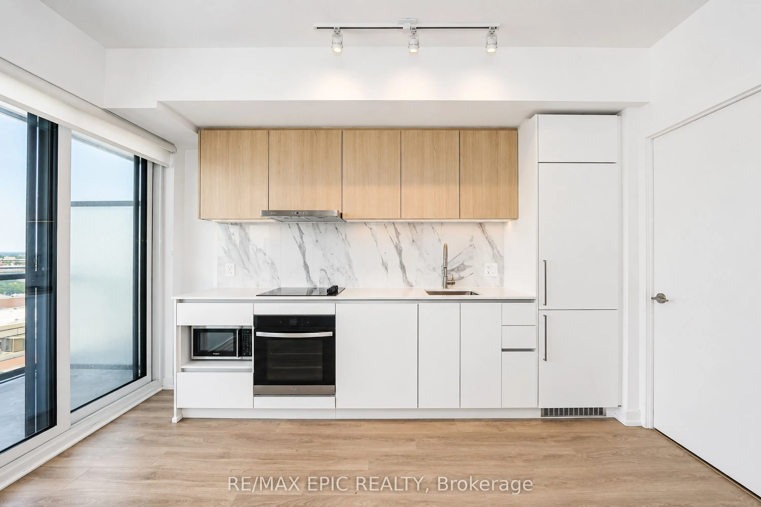 1100 Sheppard Street W #928