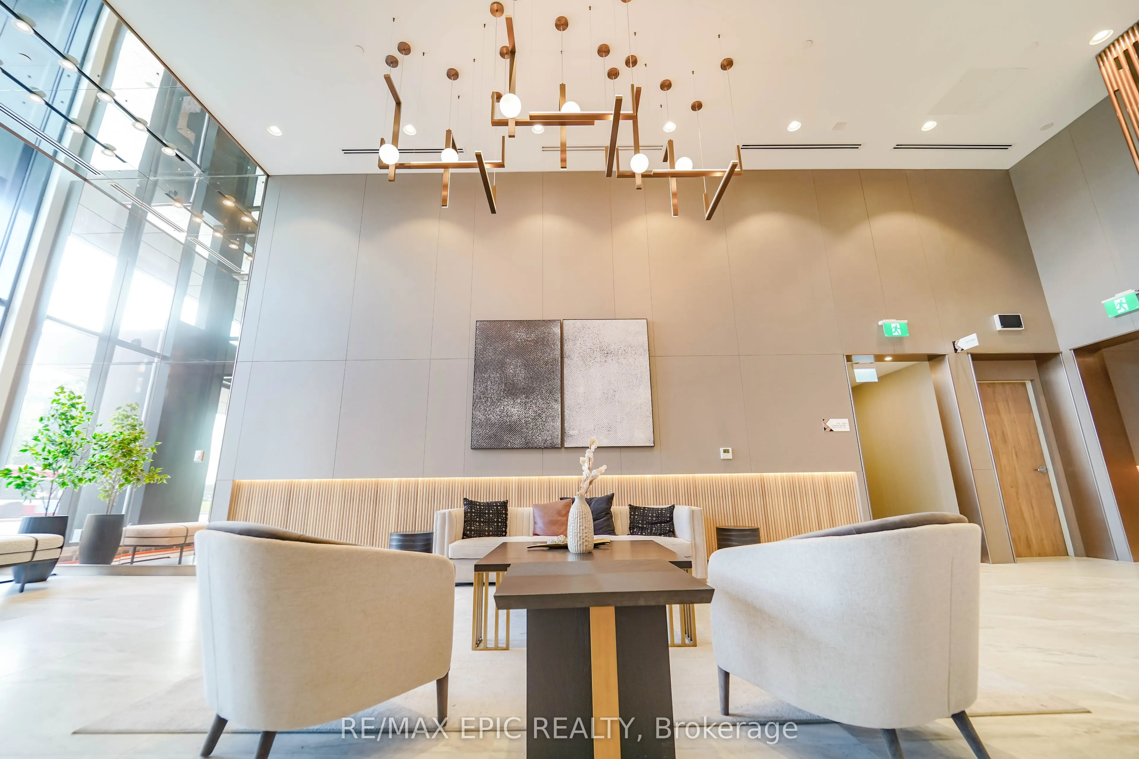1100 Sheppard Street W #928