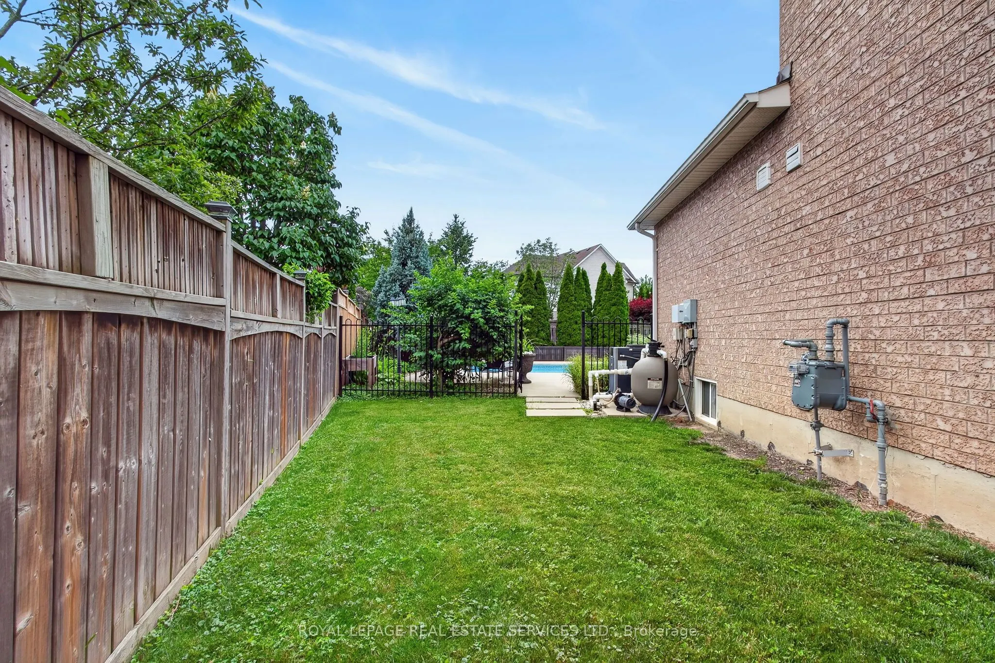 852 Trudeau Drive