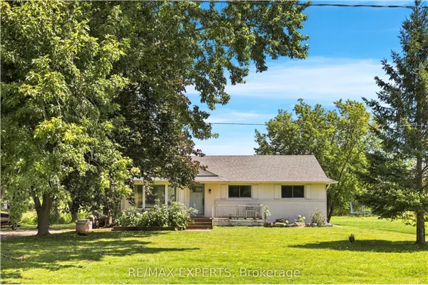 2724 8 Side Road
