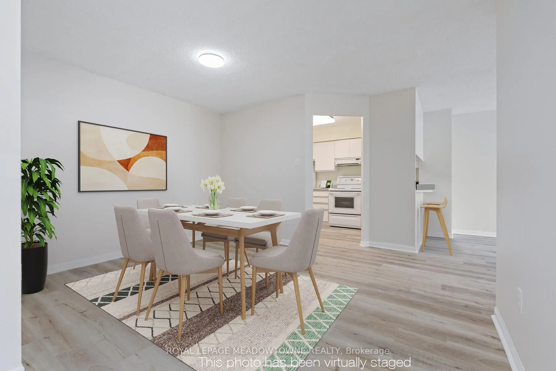 10 Laurelcrest Street #104