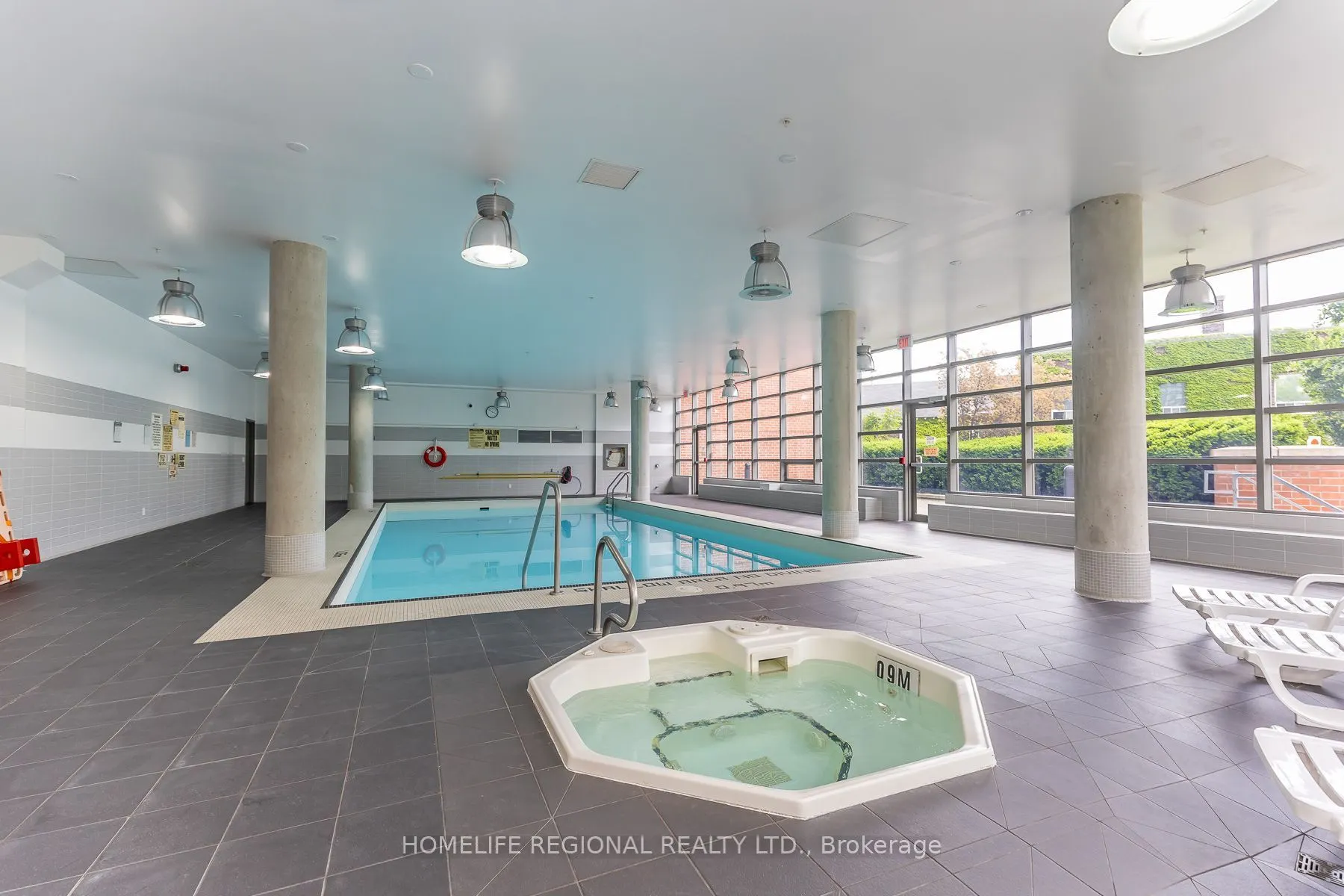 38 Joe Shuster Way #1520