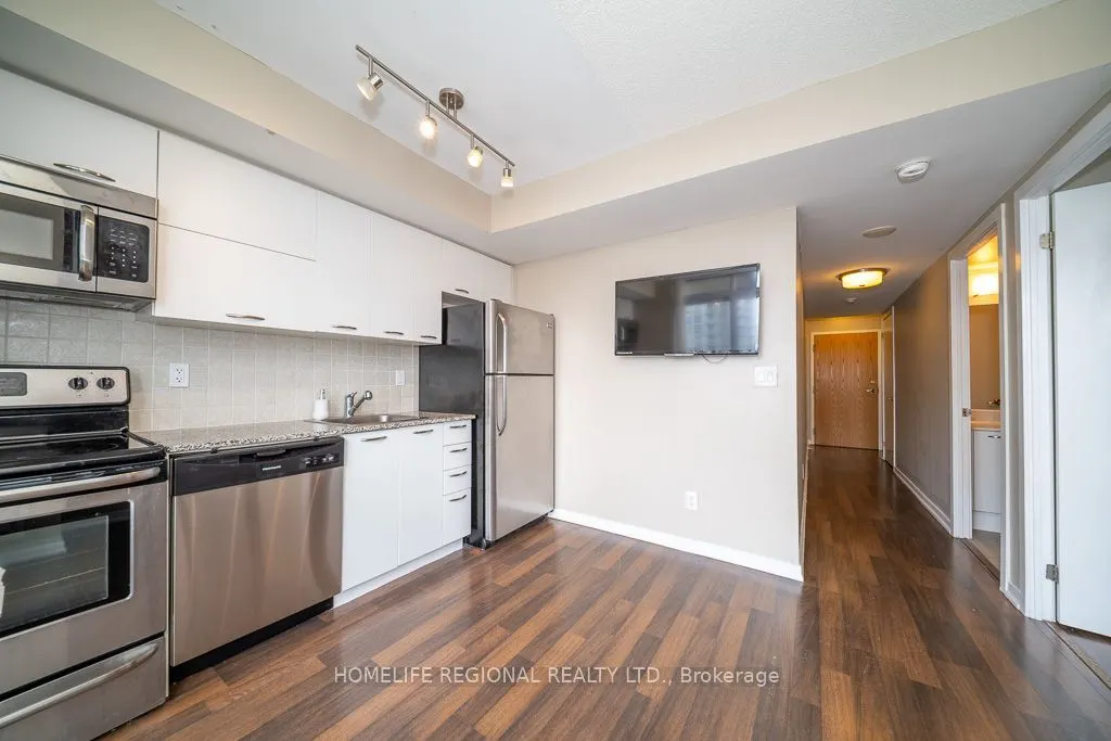 38 Joe Shuster Way #1520