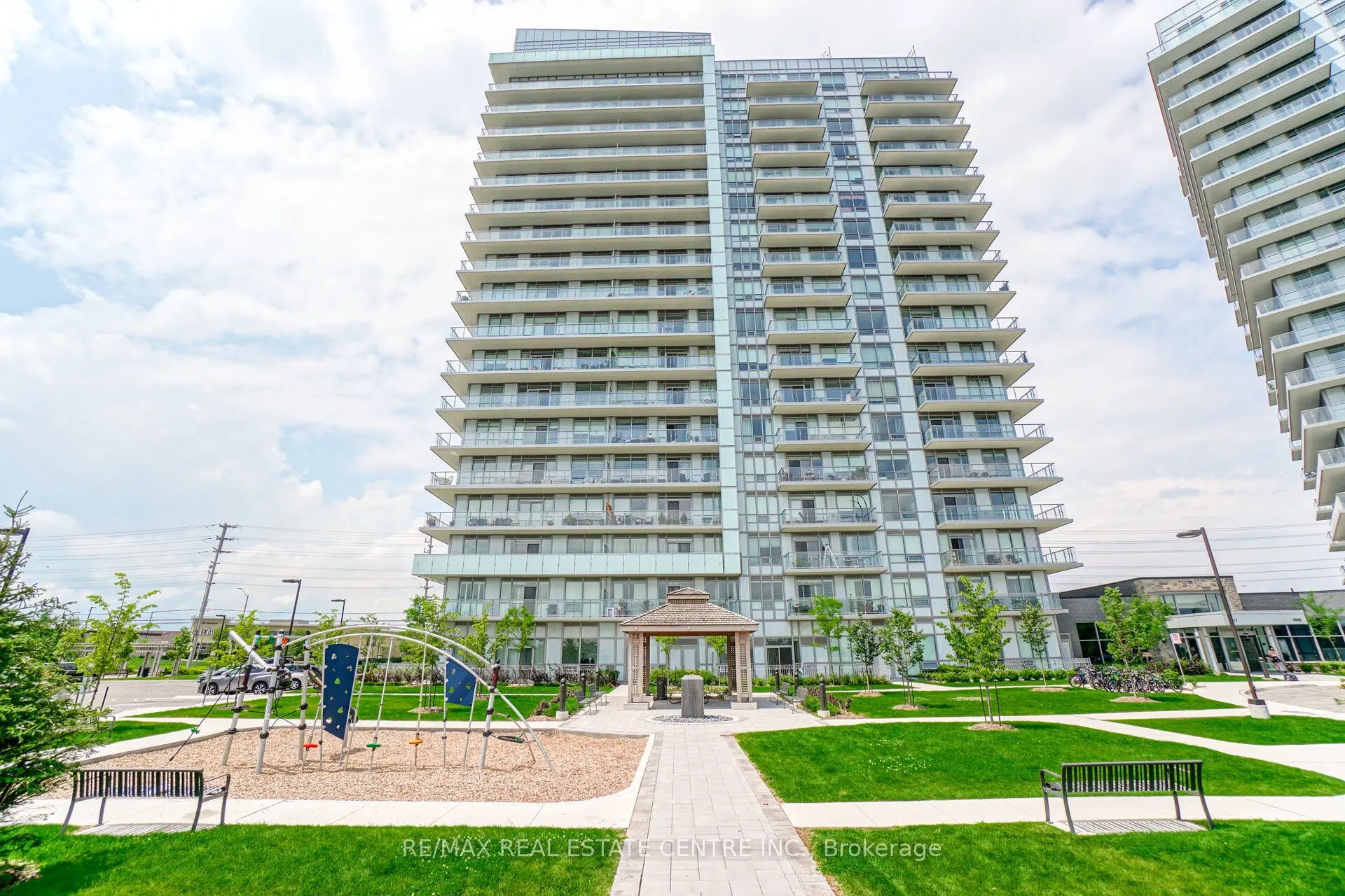 4677 Glen Erin Drive #802