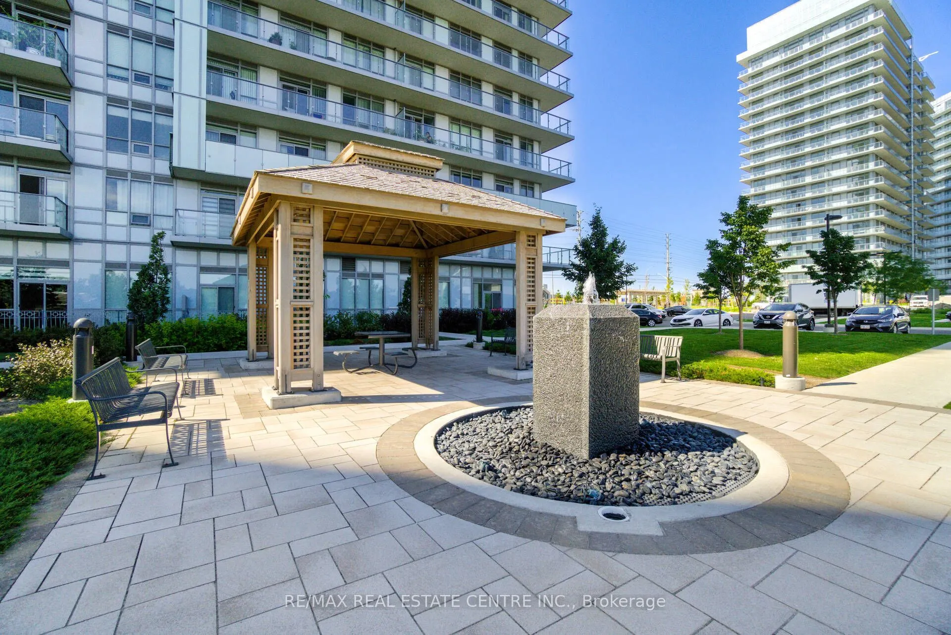 4677 Glen Erin Drive #802