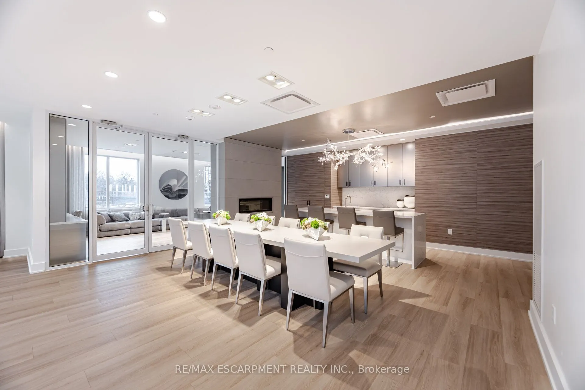 42 Mill Street #210