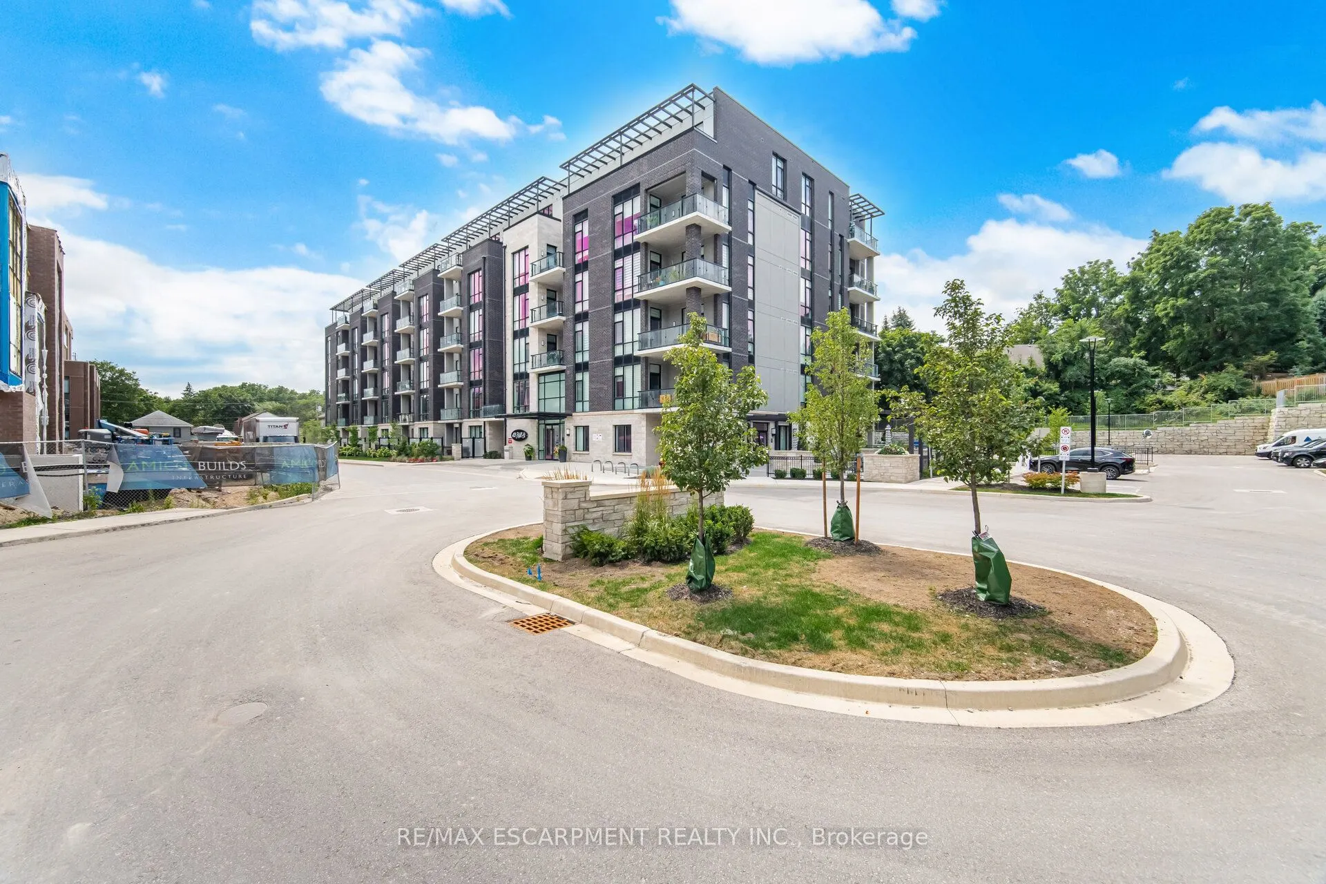 42 Mill Street #210