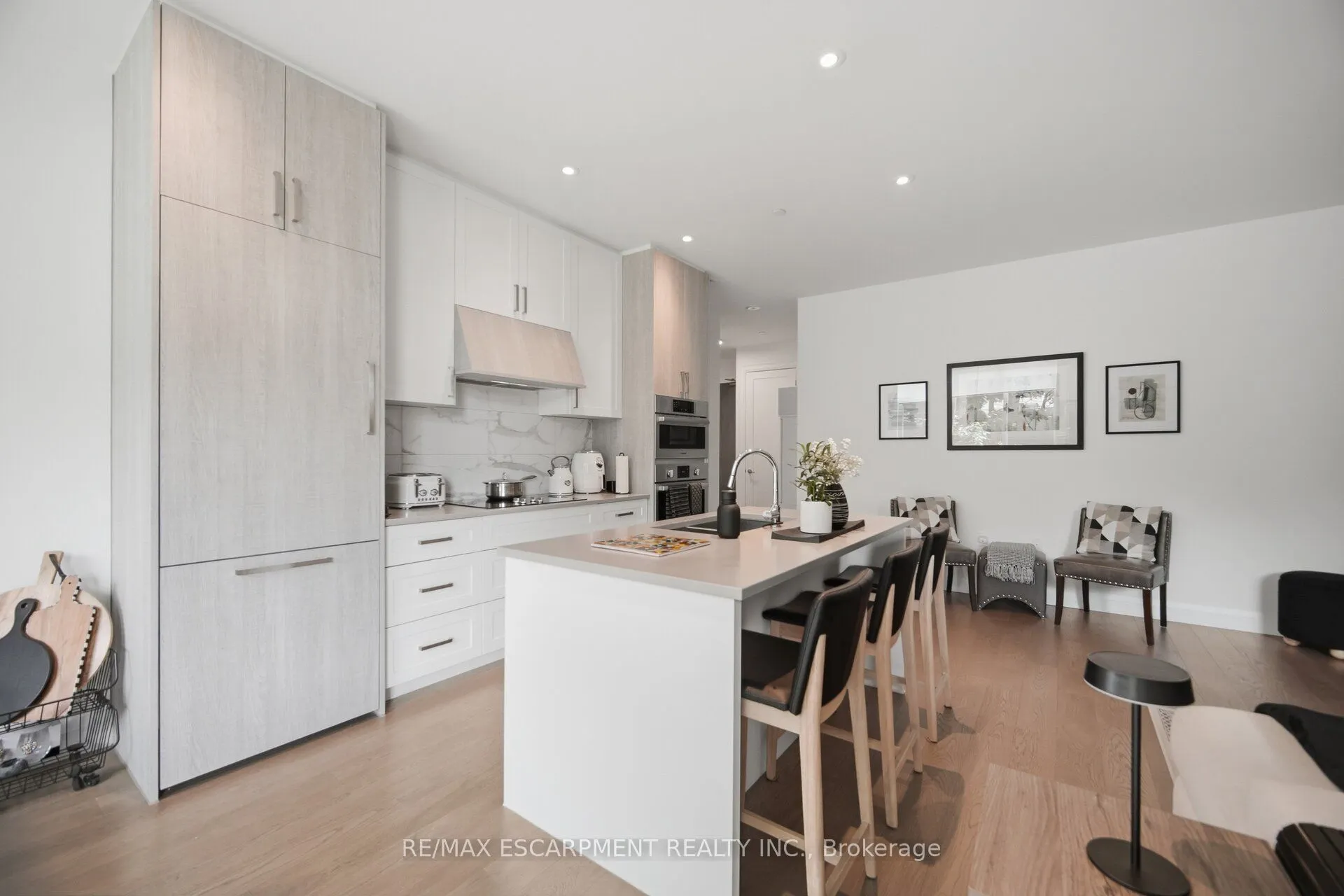 42 Mill Street #210