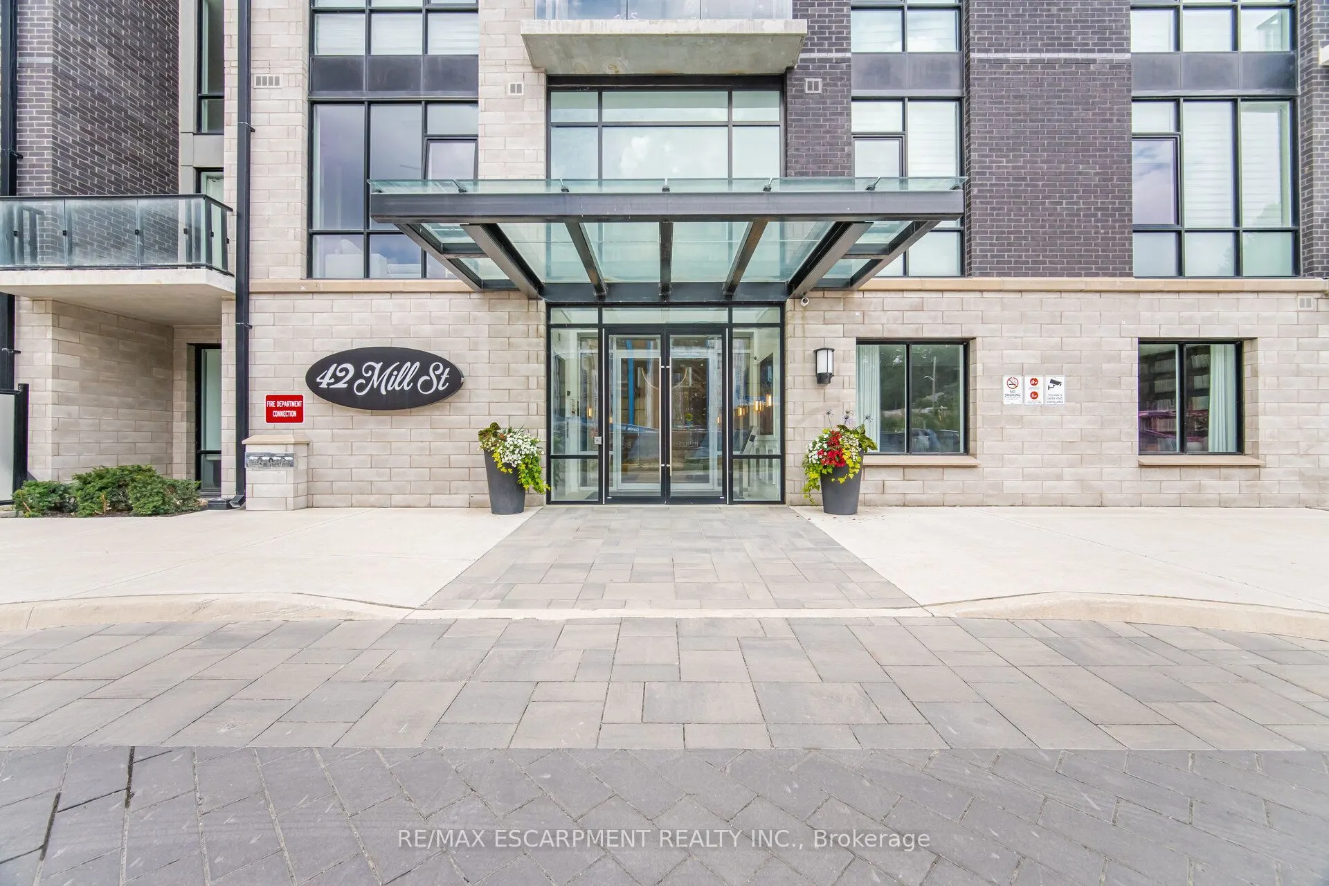 42 Mill Street #210