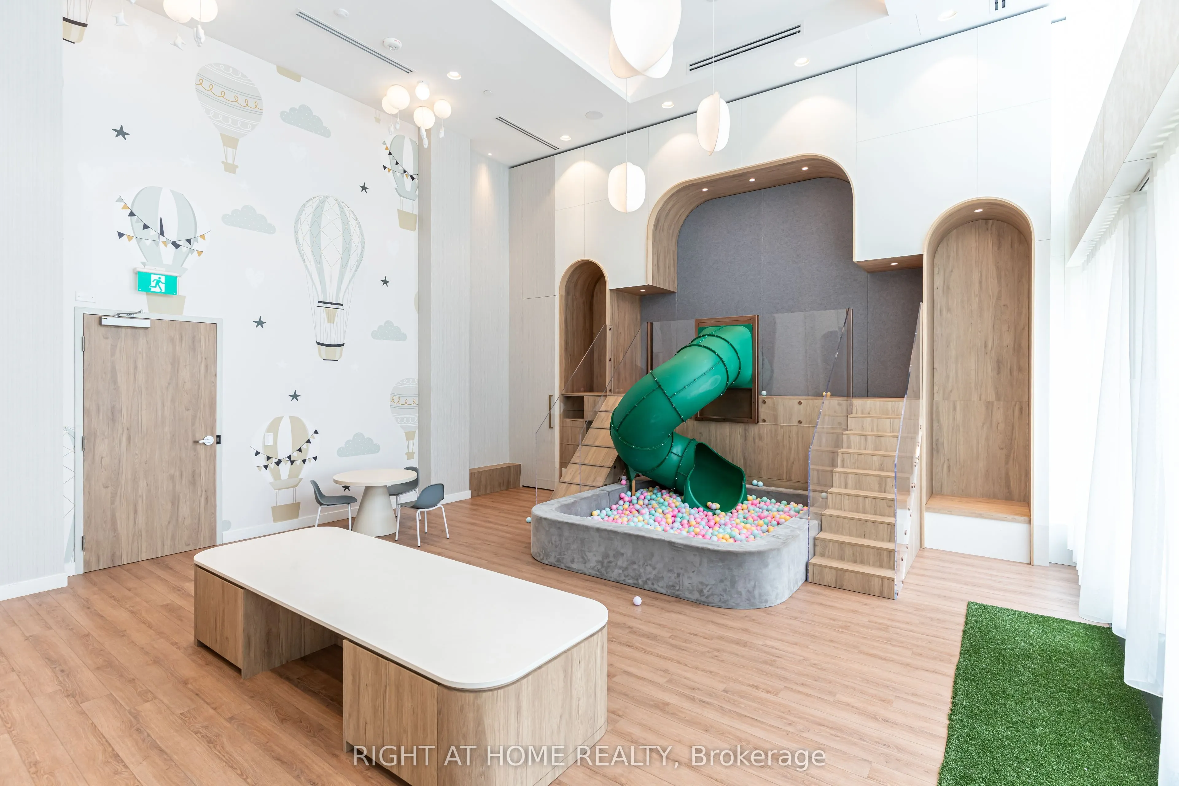 1100 Sheppard Avenue W #908