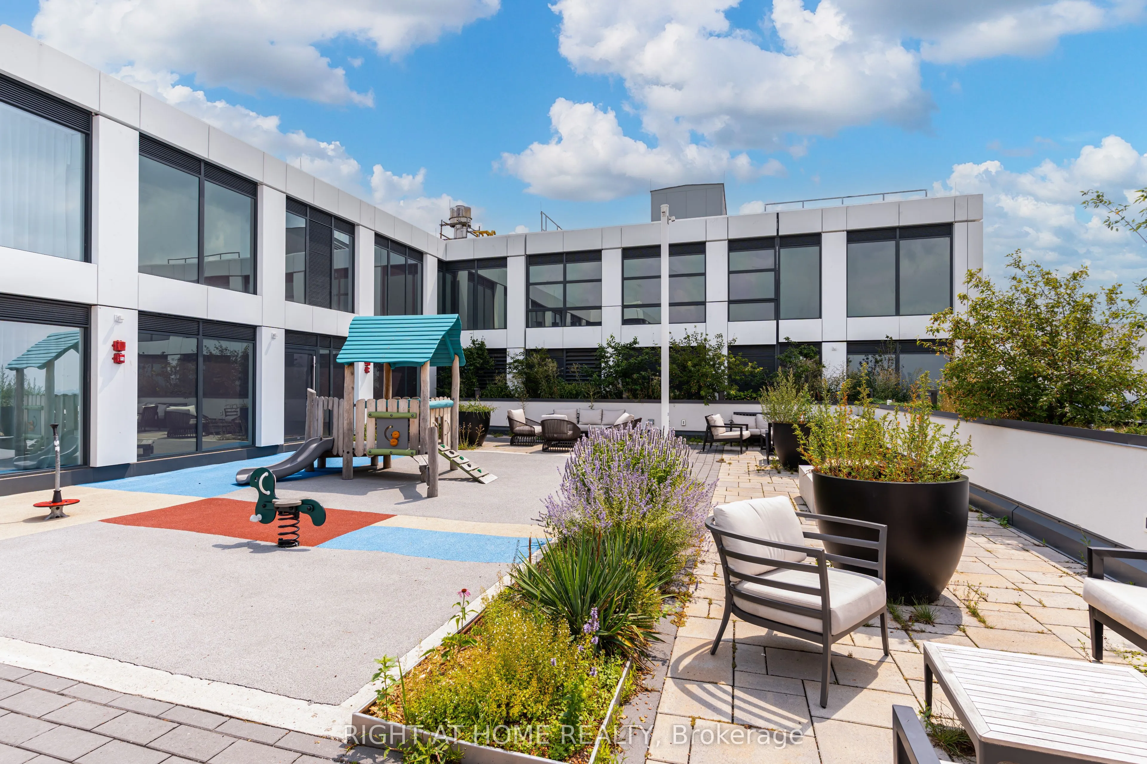 1100 Sheppard Avenue W #908