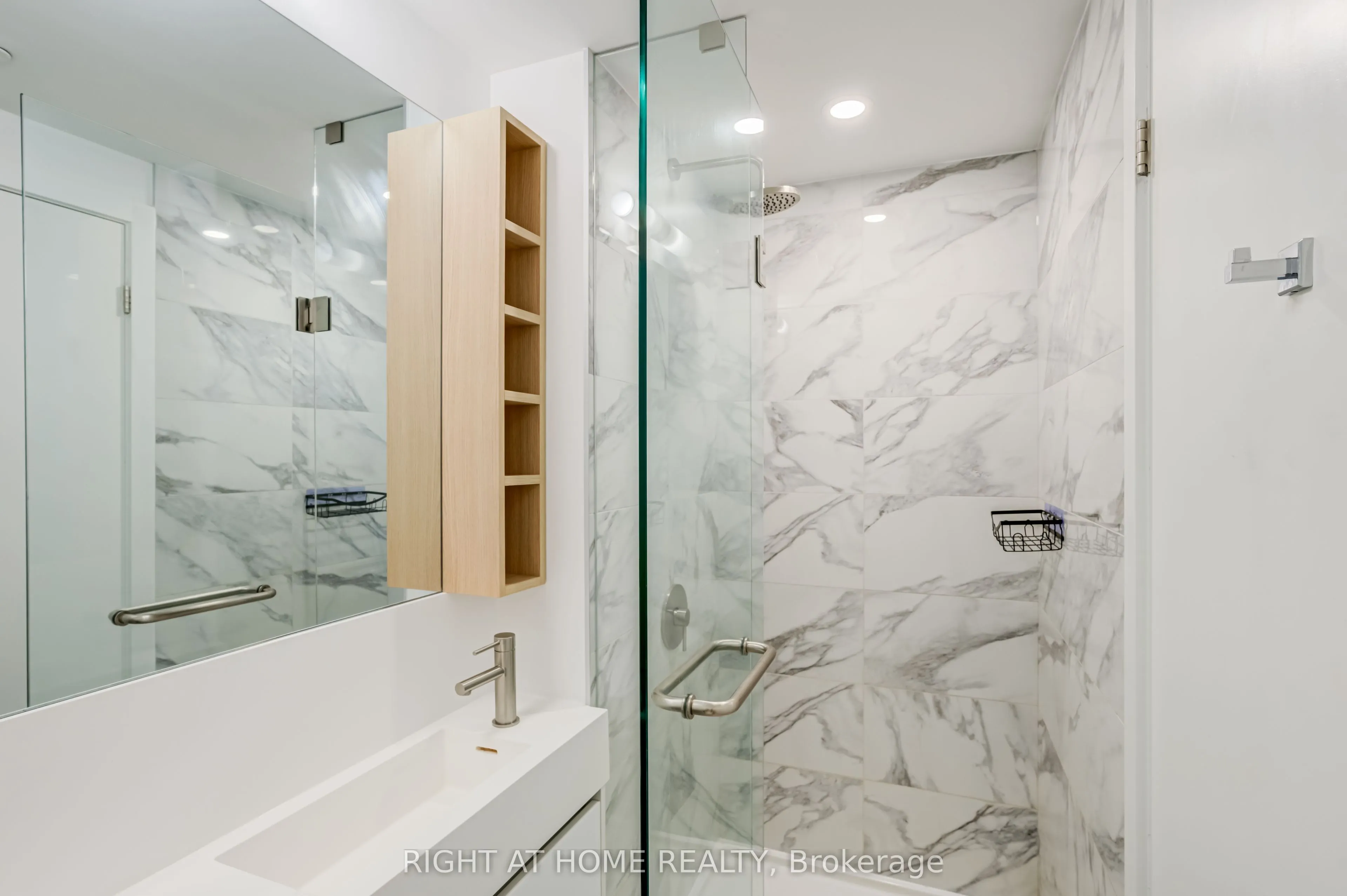 1100 Sheppard Avenue W #908