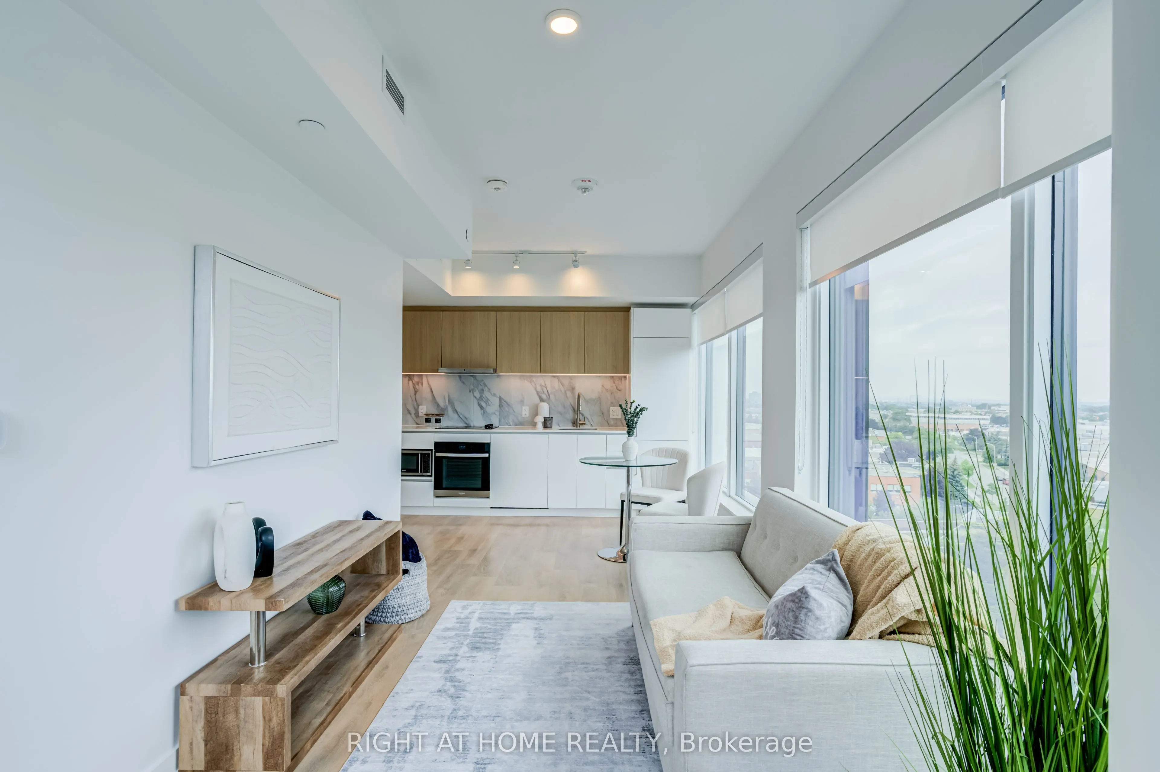 1100 Sheppard Avenue W #908